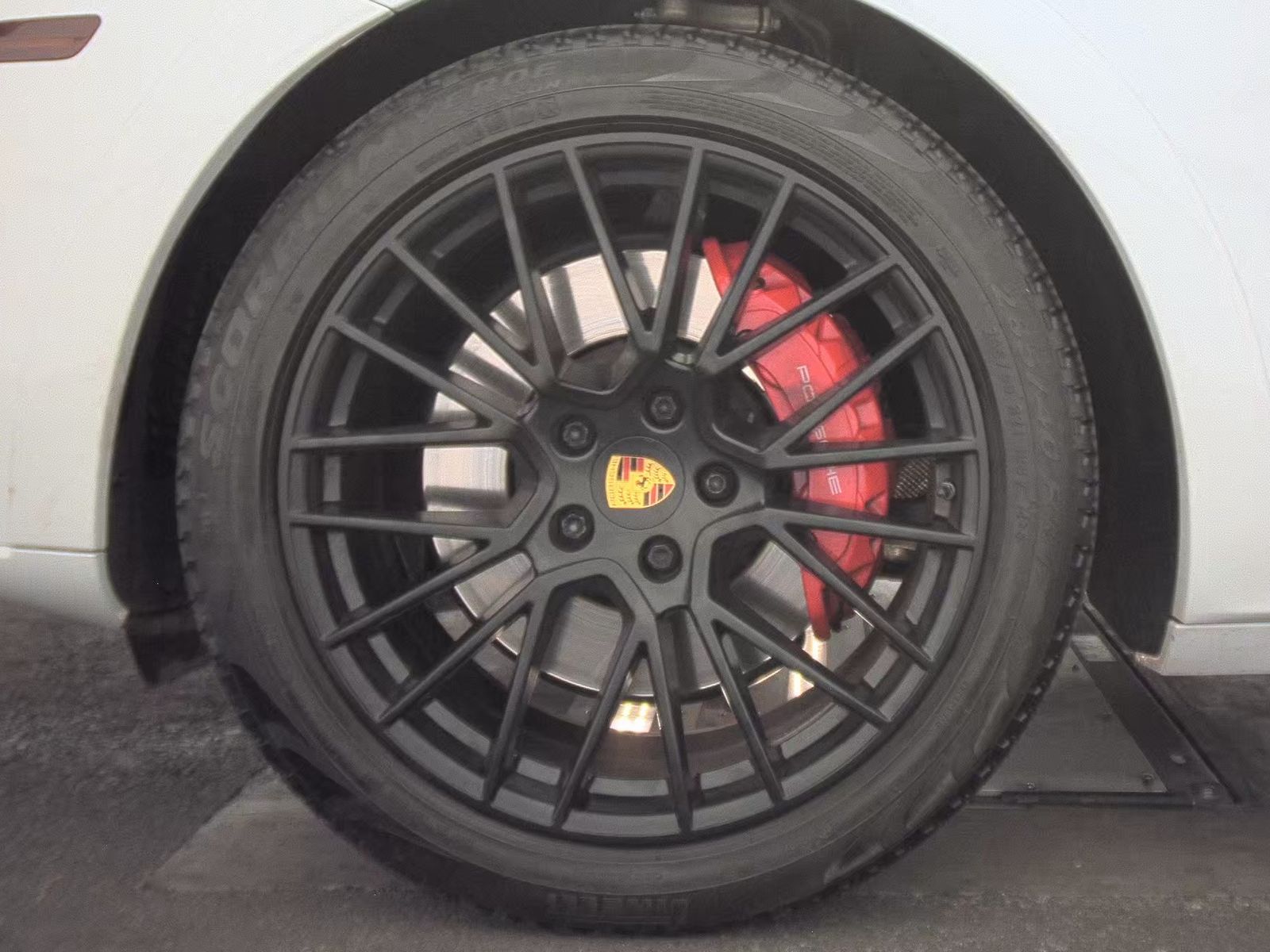 PORSCHE CAYENNE - 10