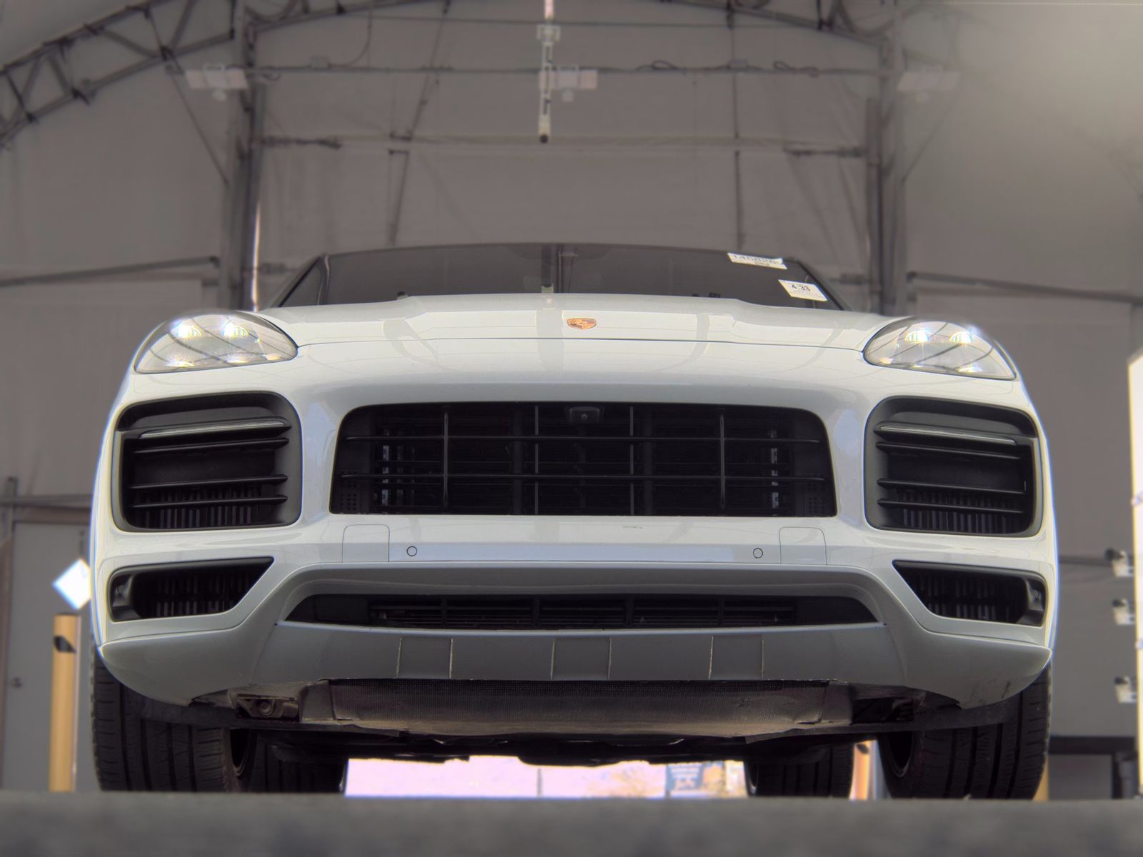 PORSCHE CAYENNE - 4