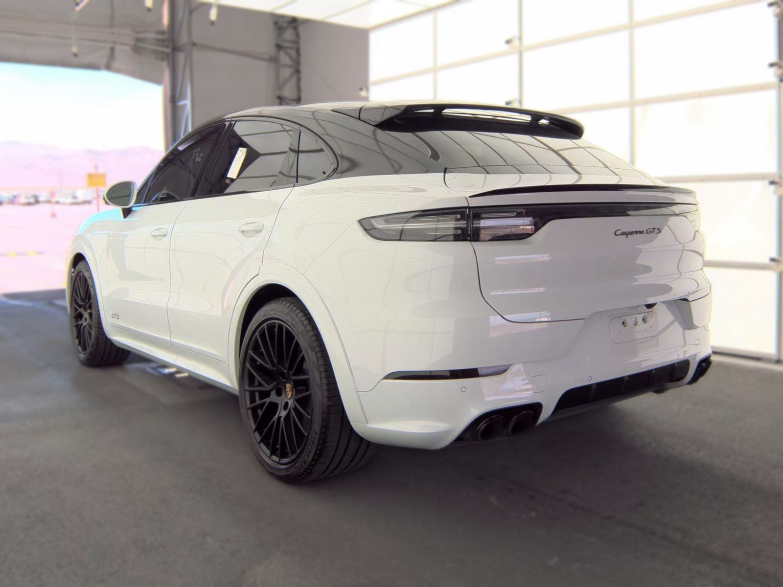 PORSCHE CAYENNE - 9