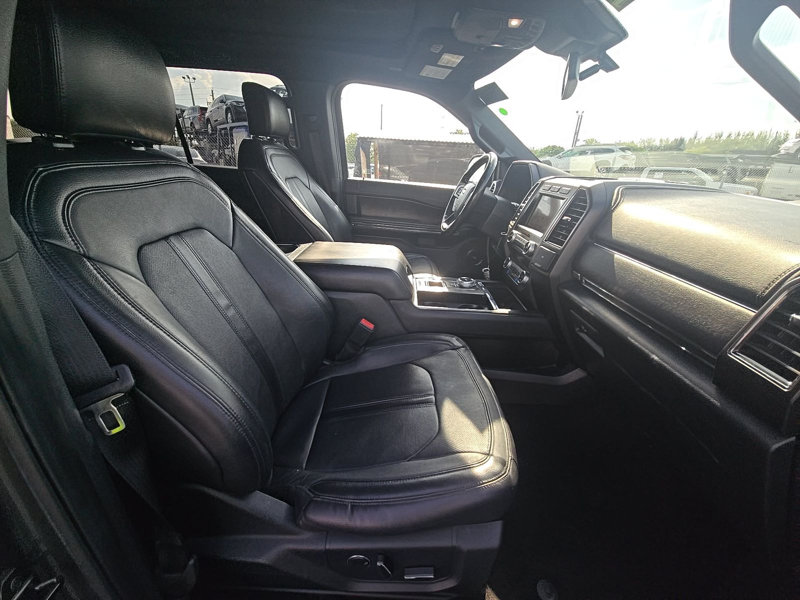 FORD EXPEDITION - 9