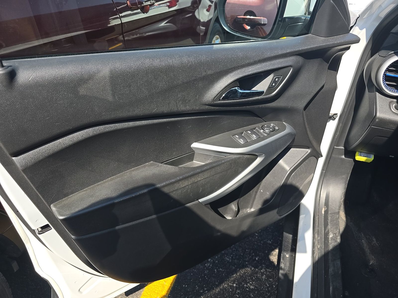 CHEVROLET TRAX - 10