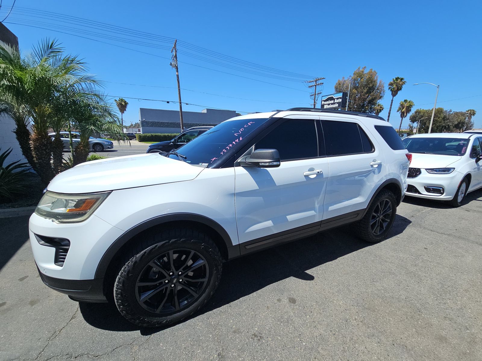 FORD EXPLORER - 1