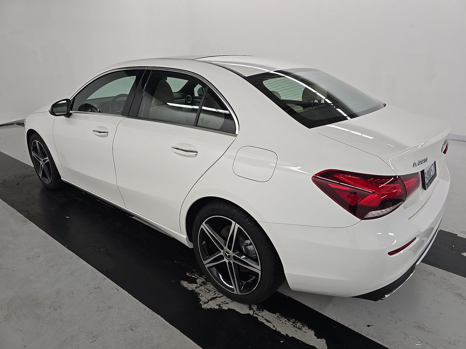 2022 Mercedes-Benz A-Class A 220 FWD
