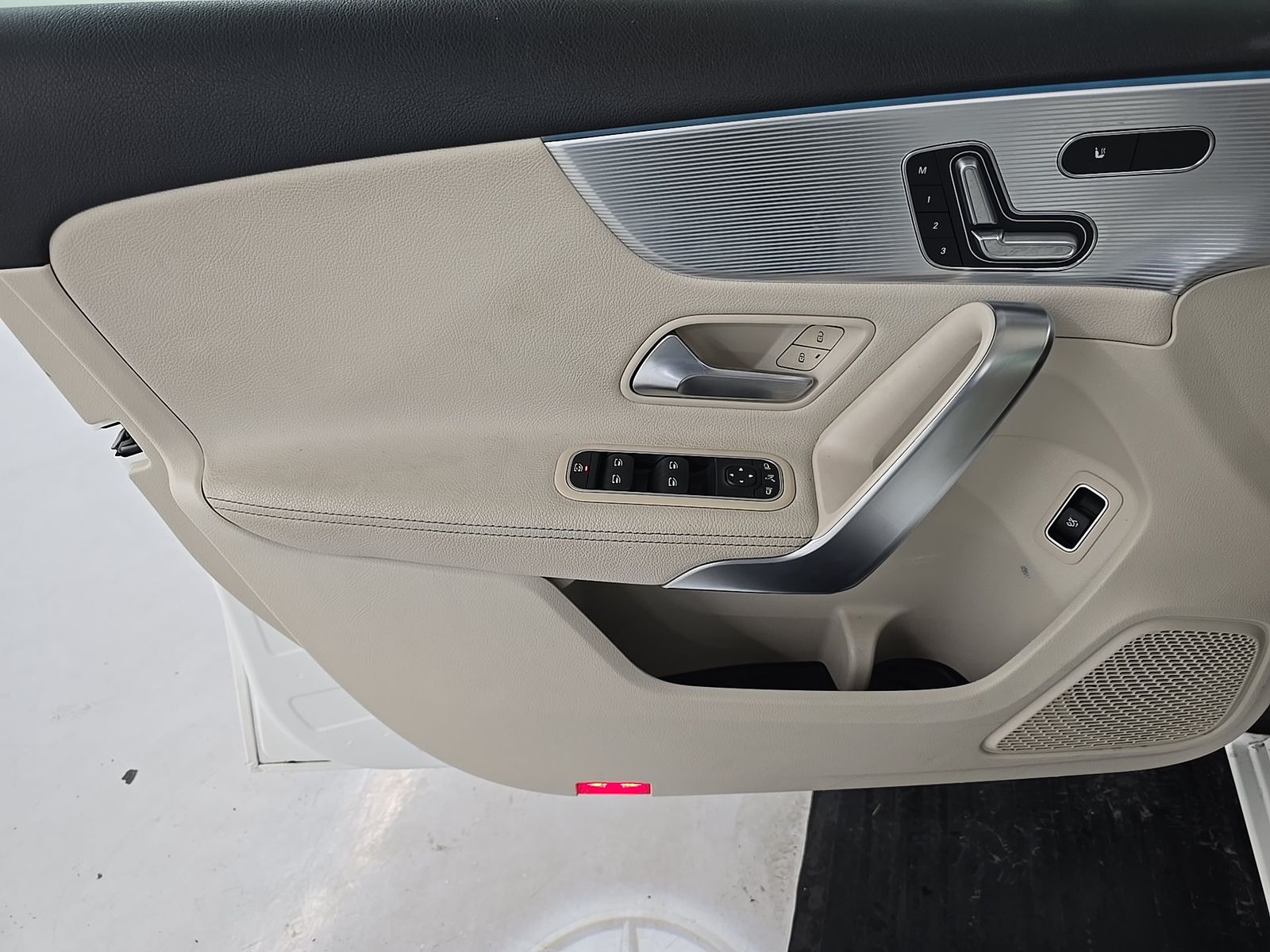 2022 Mercedes-Benz A-Class A 220 FWD