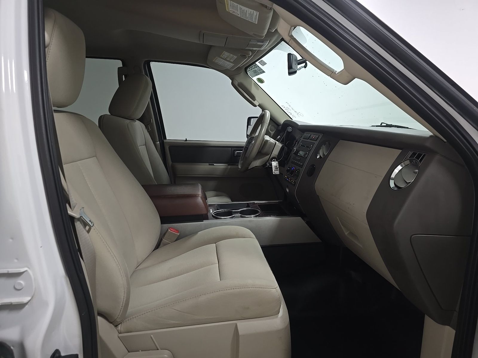 FORD EXPEDITION - 9