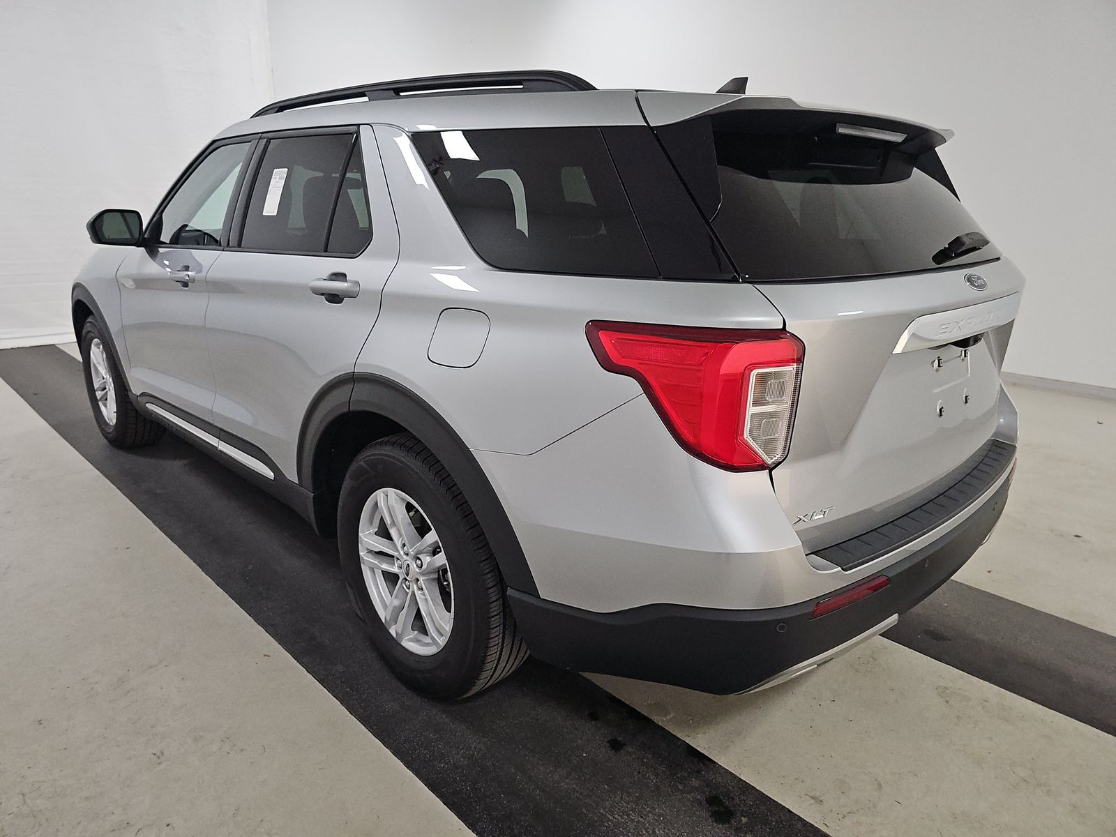 FORD EXPLORER - 7