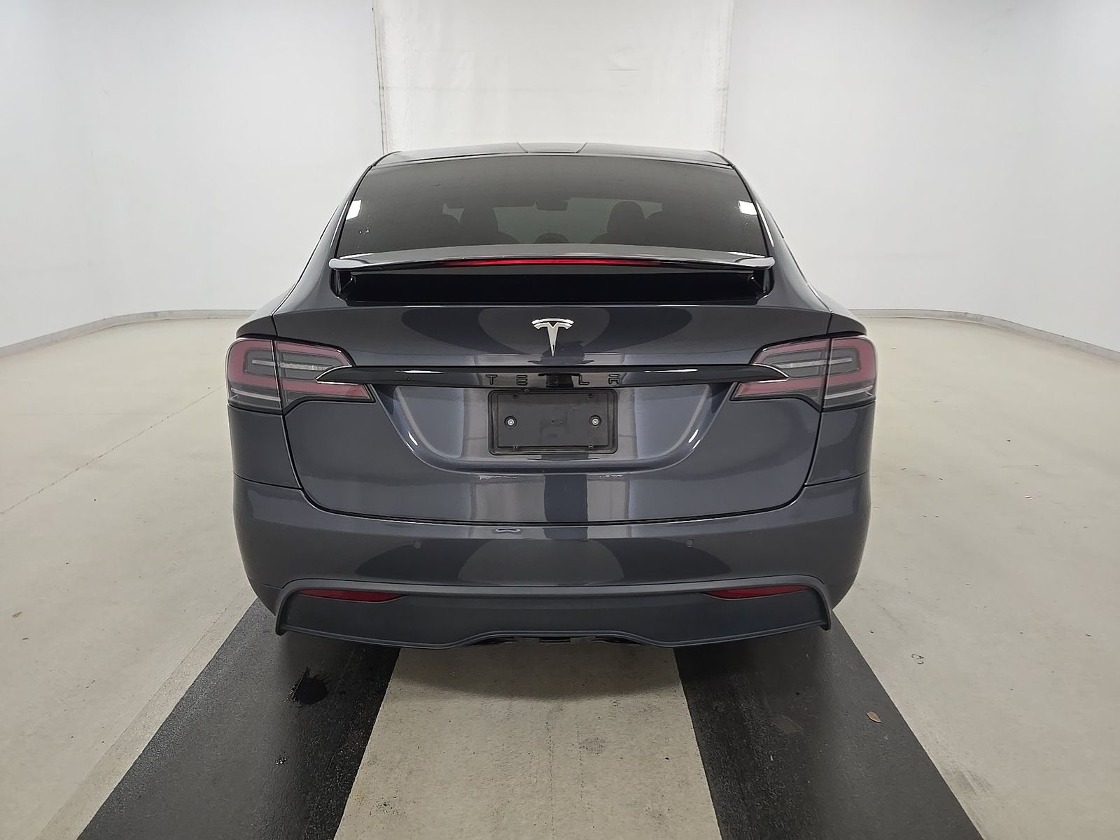 TESLA MODEL X - 6