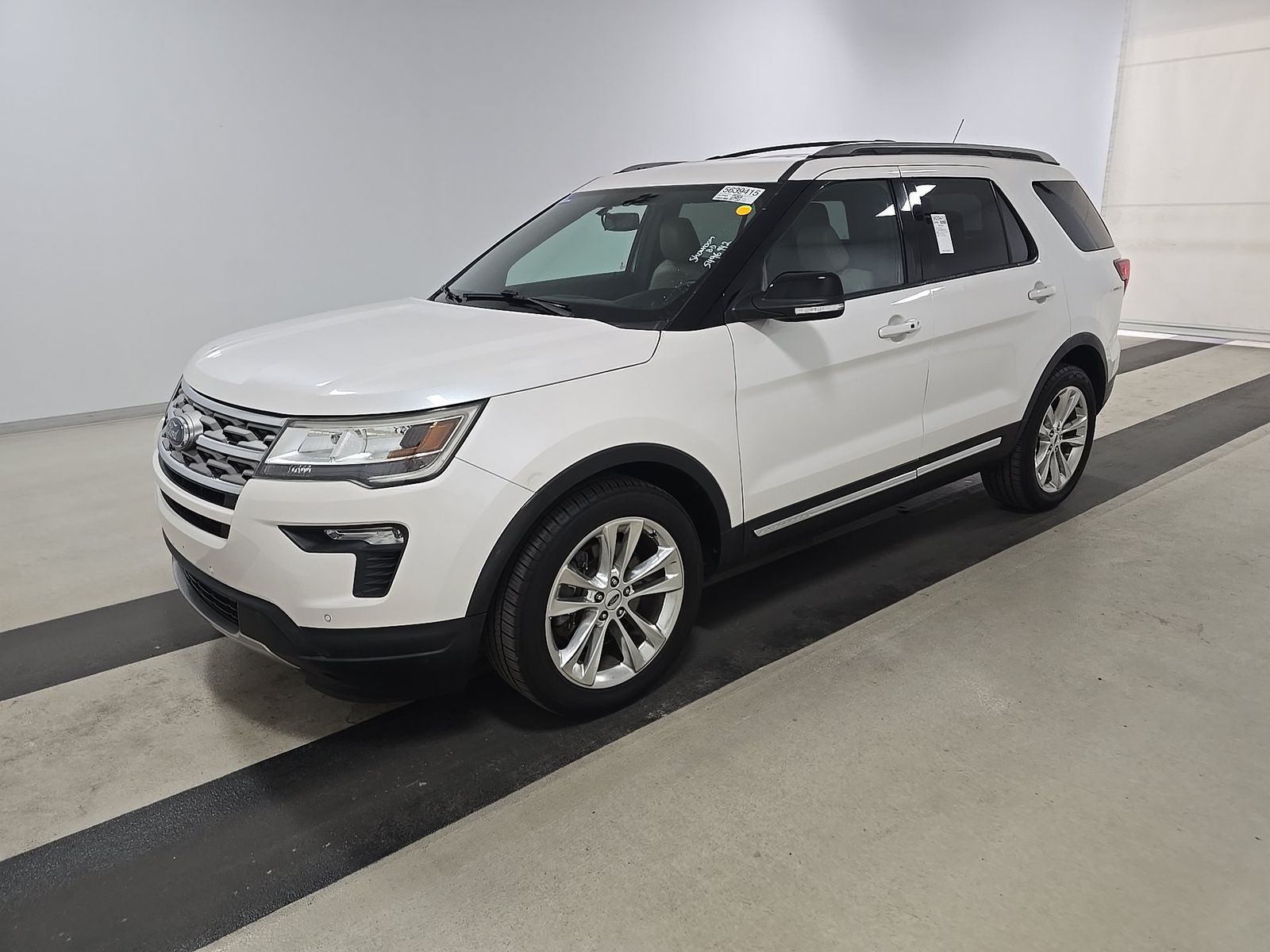 FORD EXPLORER - 1