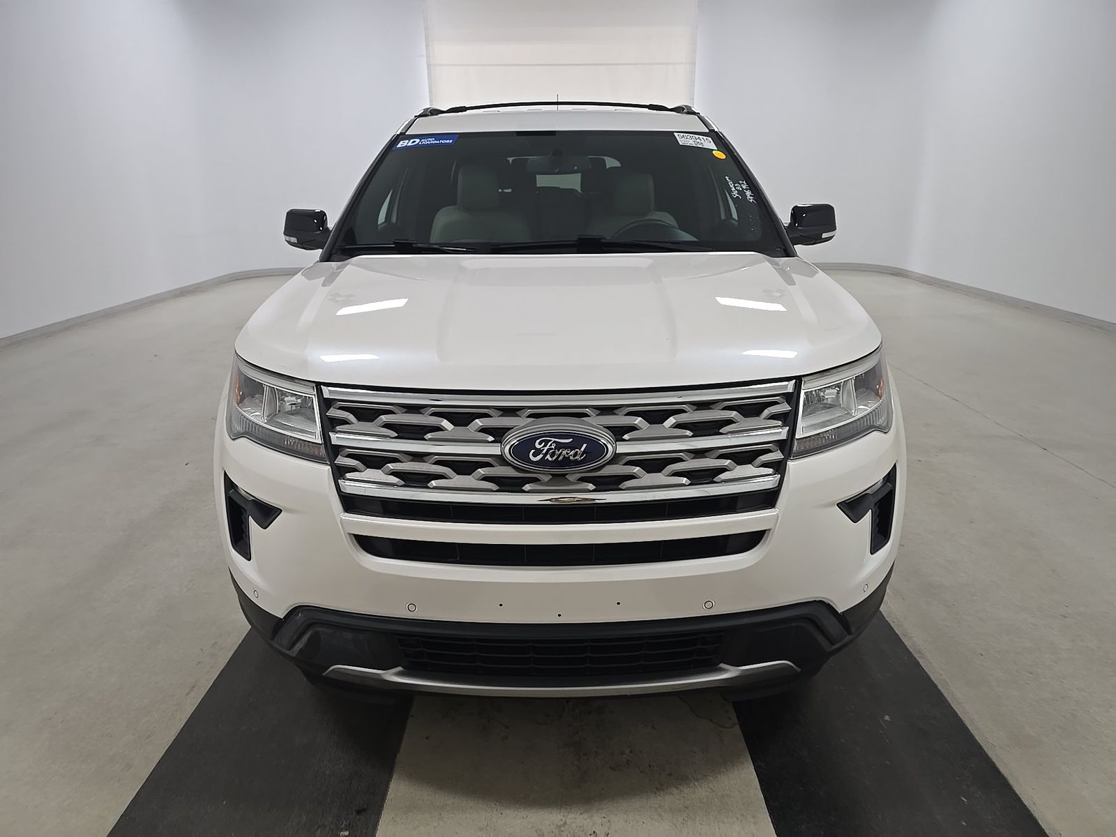 FORD EXPLORER - 3