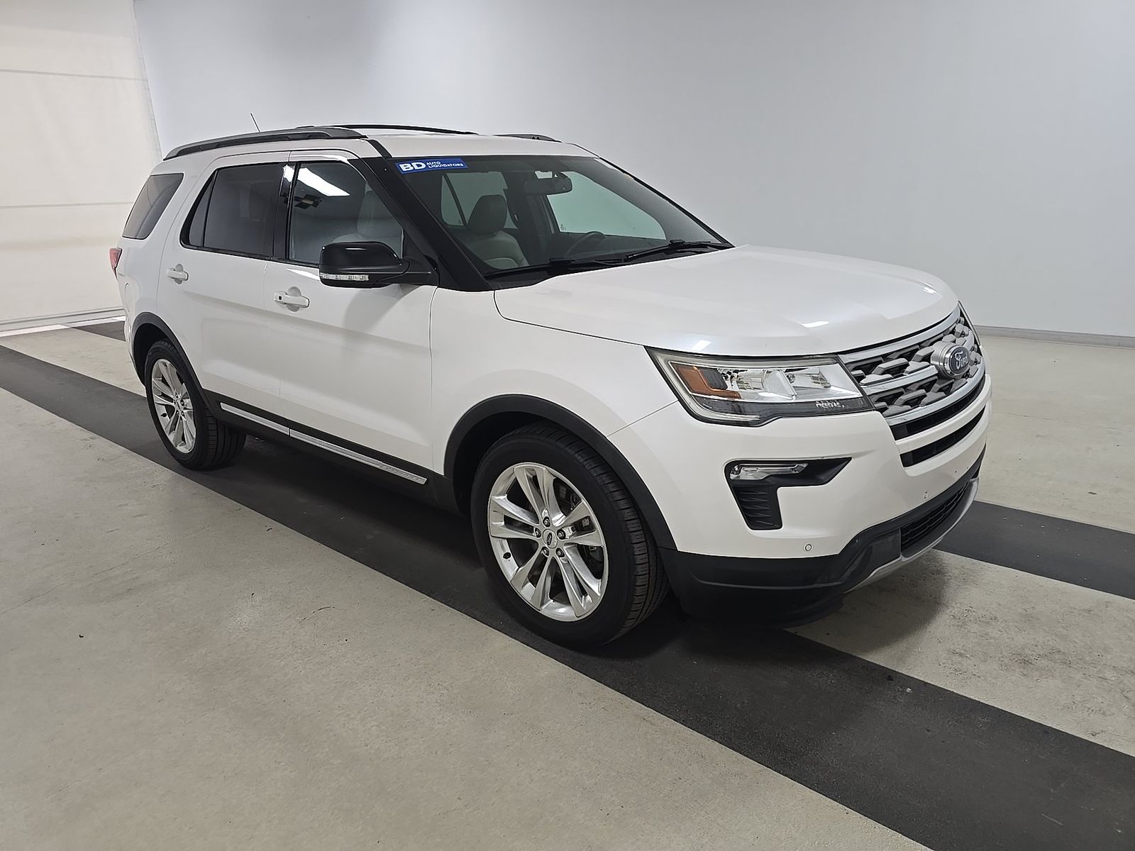 FORD EXPLORER - 4