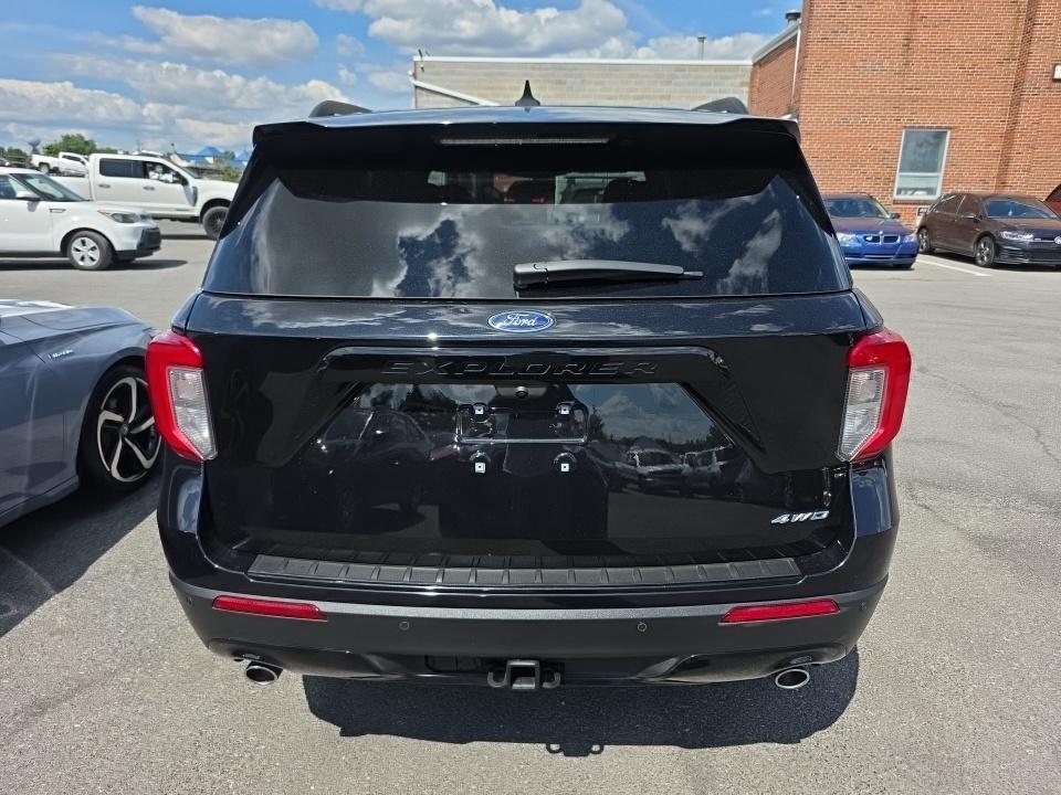 FORD EXPLORER - 6
