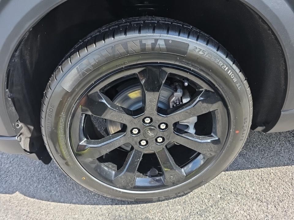FORD EXPLORER - 9