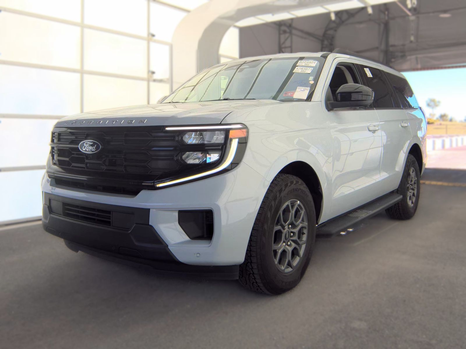 FORD EXPEDITION - 1