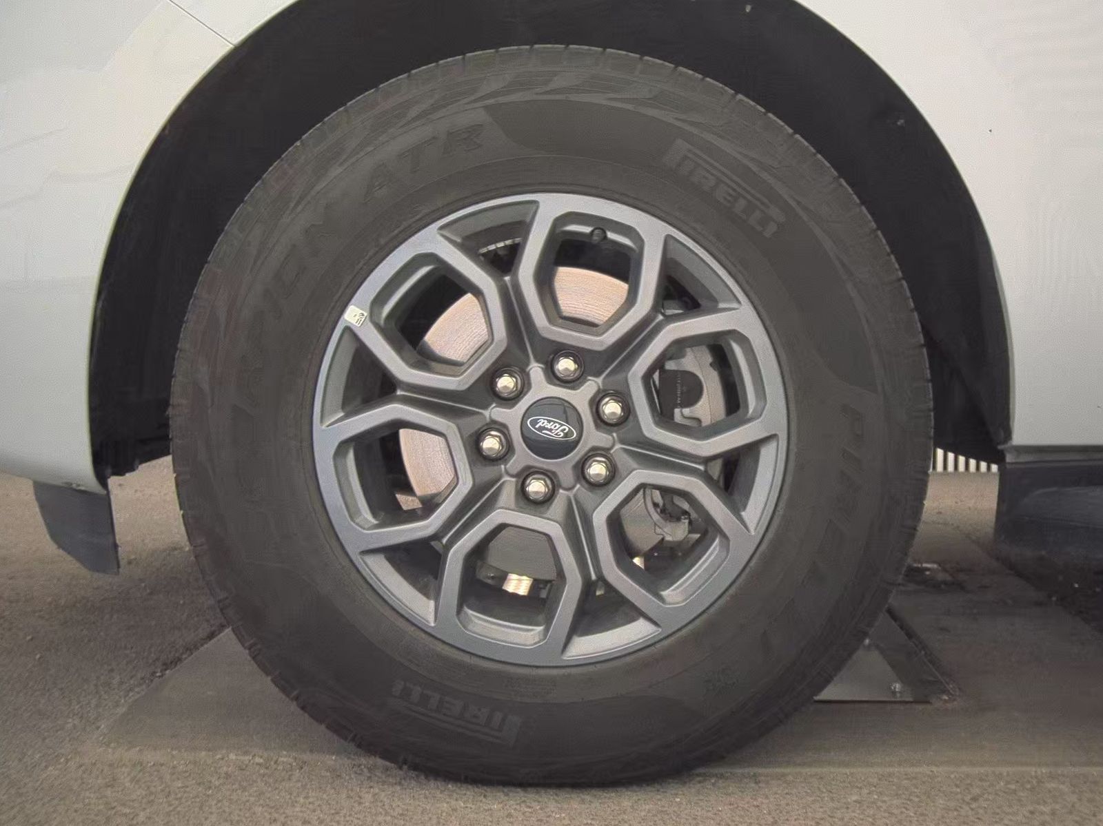 FORD EXPEDITION - 10