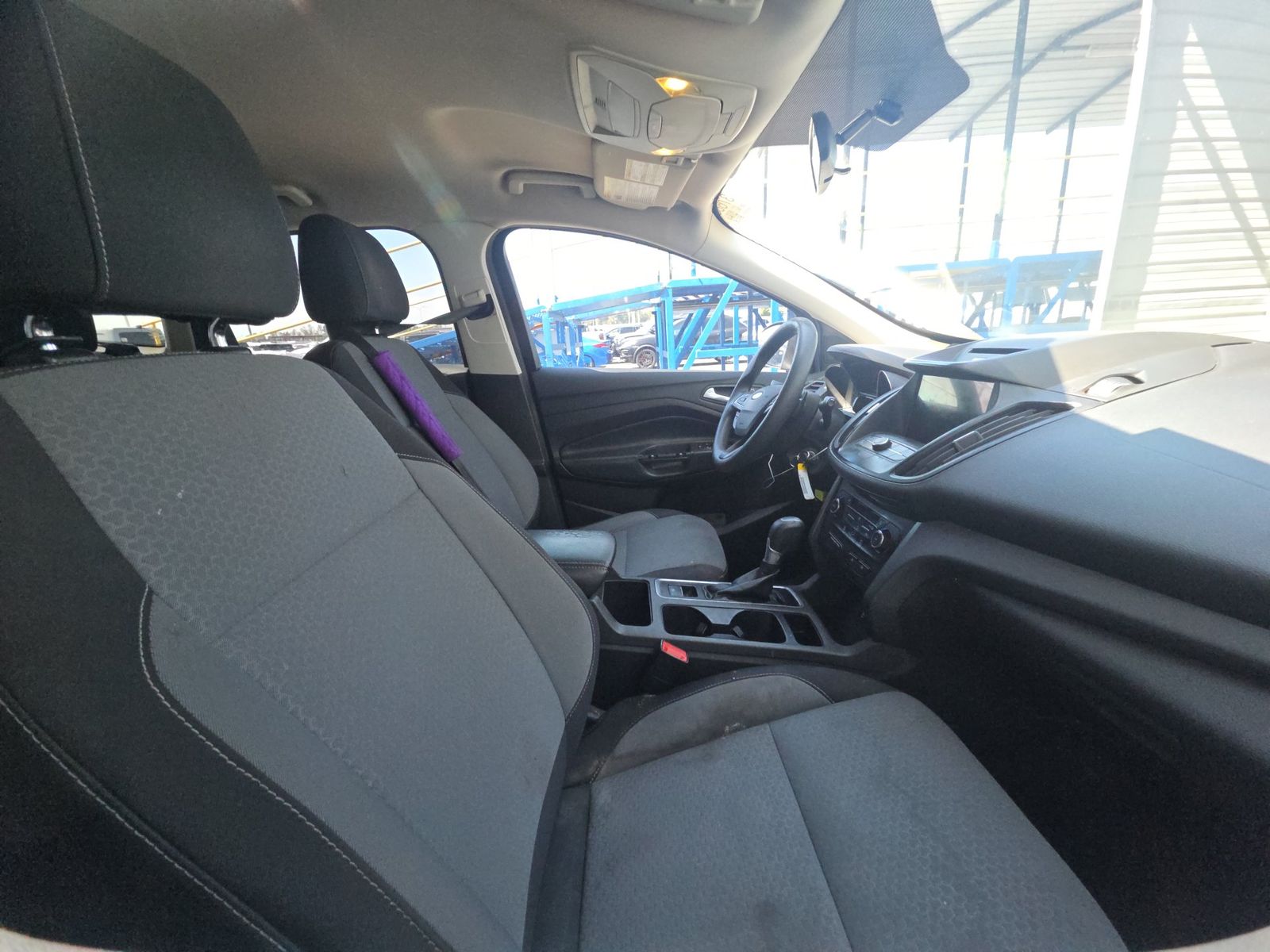 FORD ESCAPE - 9