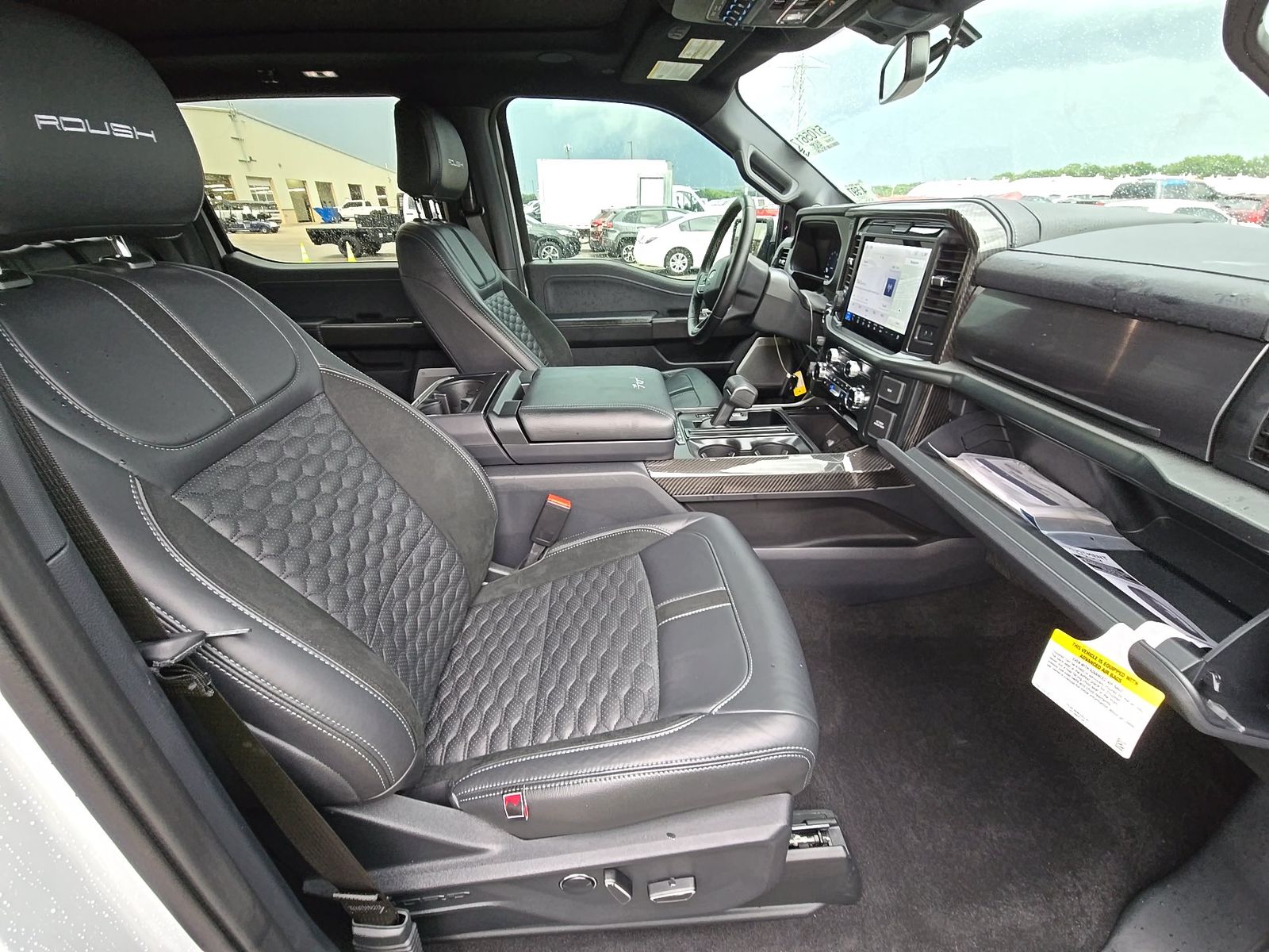 2025 Ford F-150 Lariat AWD