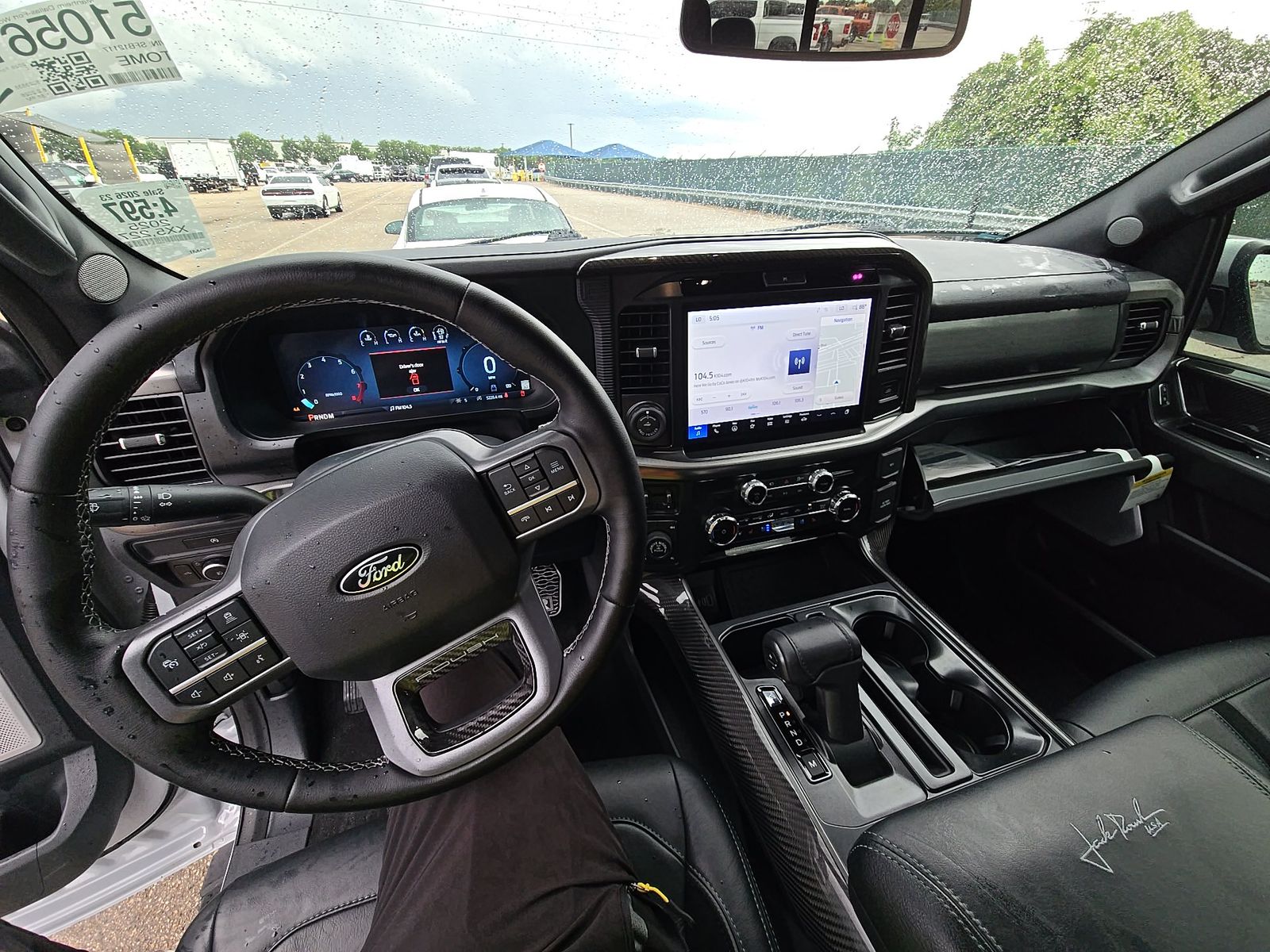 2025 Ford F-150 Lariat AWD