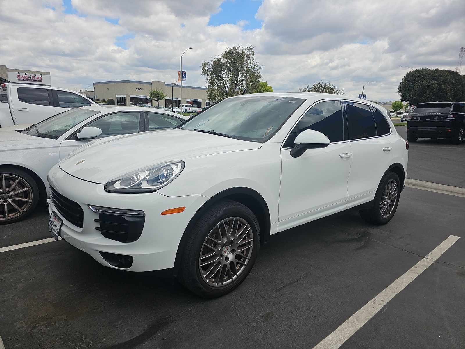 PORSCHE CAYENNE - 1