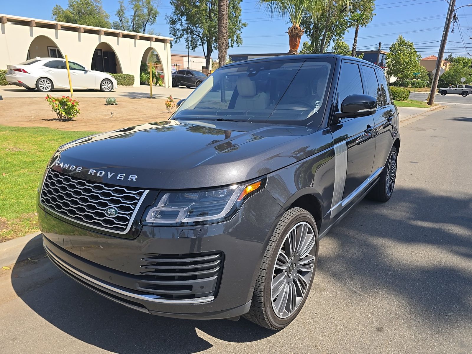LAND ROVER RANGE ROVER - 1