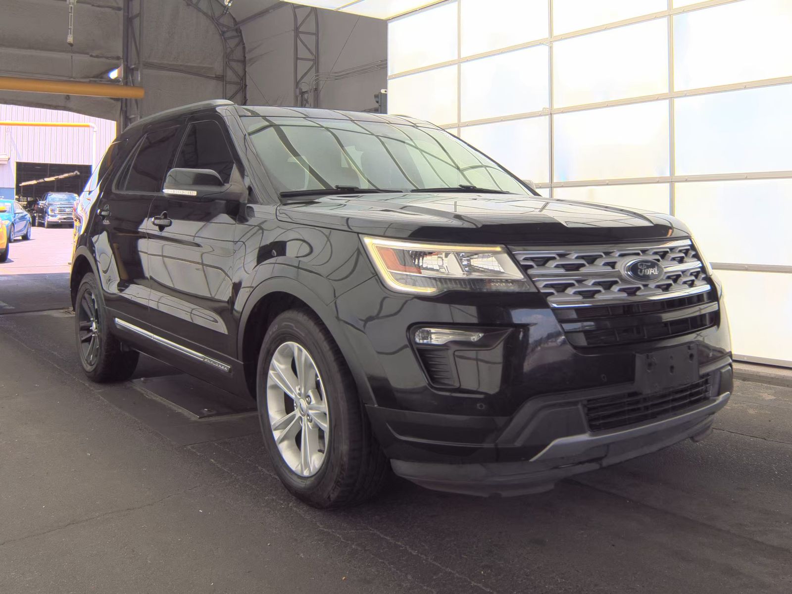 FORD EXPLORER - 4