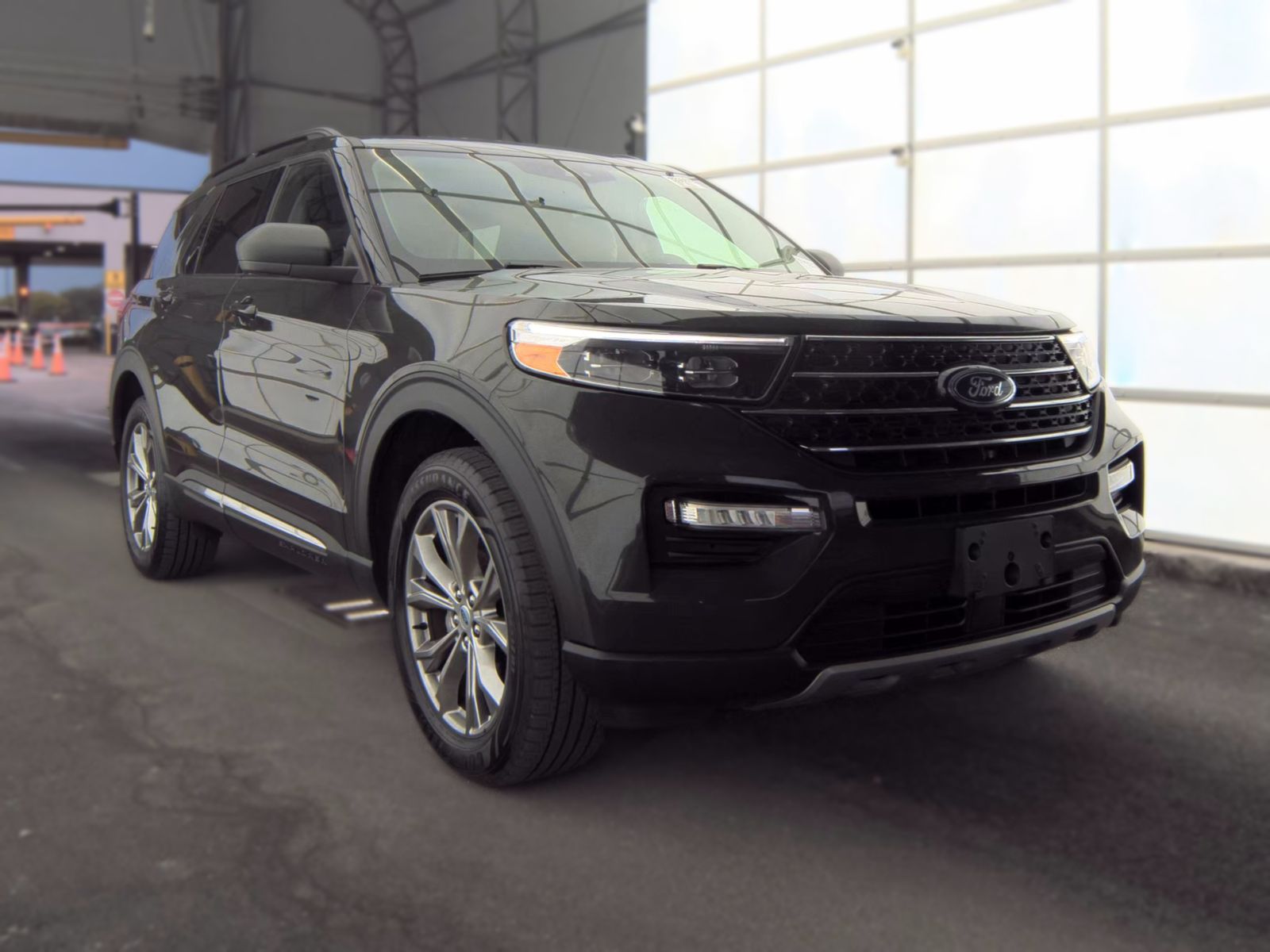 FORD EXPLORER - 5