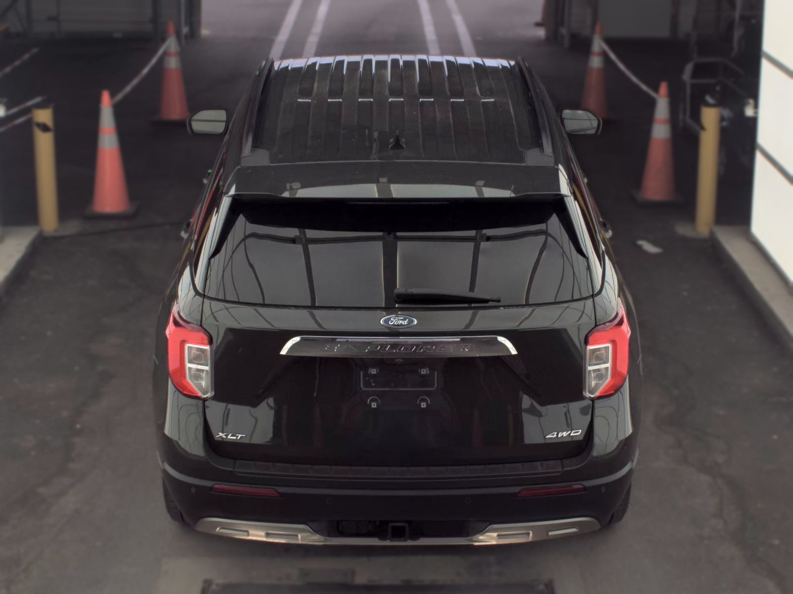 FORD EXPLORER - 7