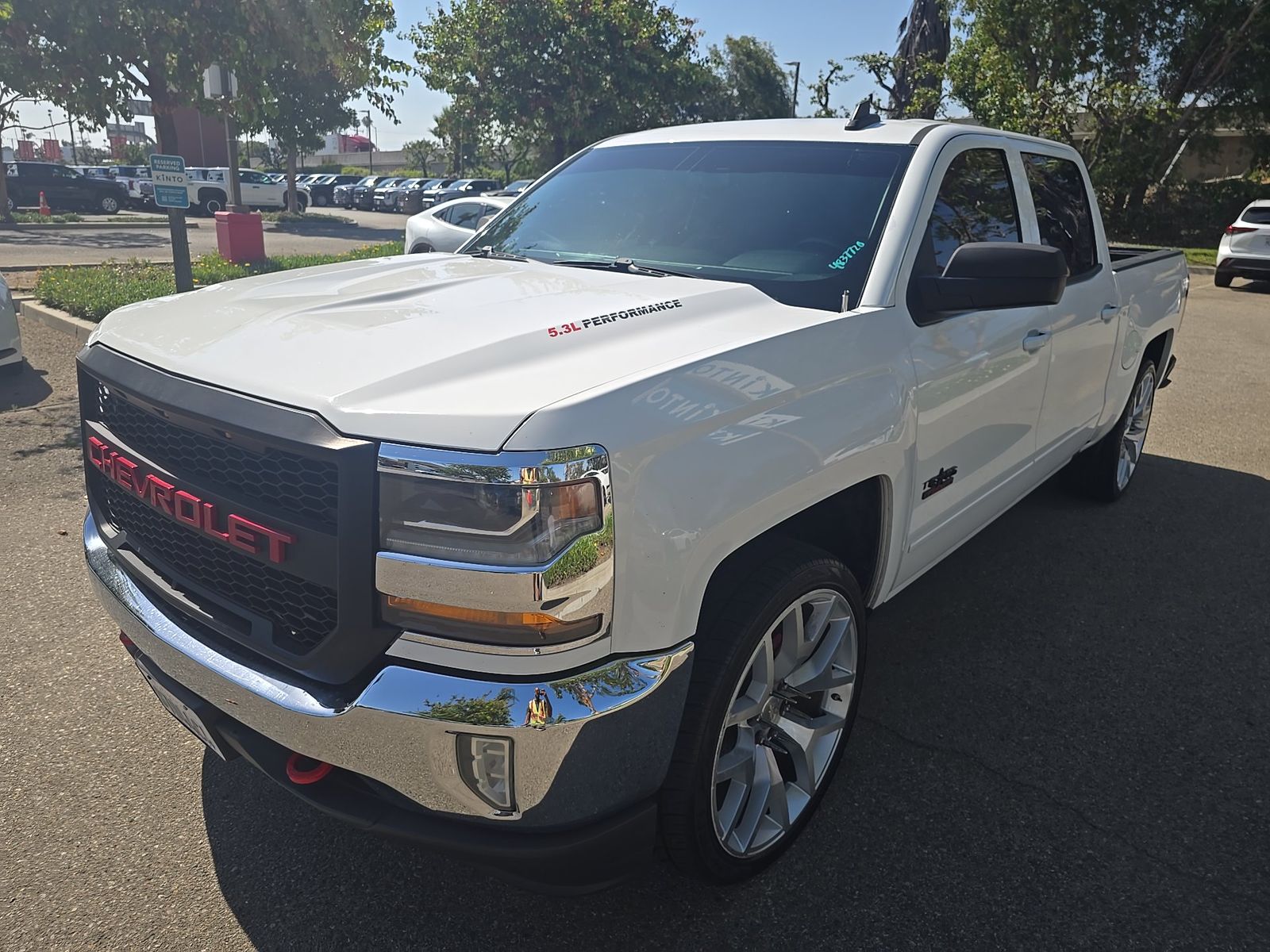 2017 Chevrolet Silverado 1500 LT RWD