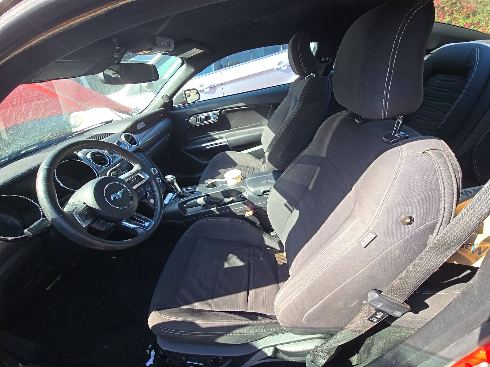 FORD MUSTANG - 8