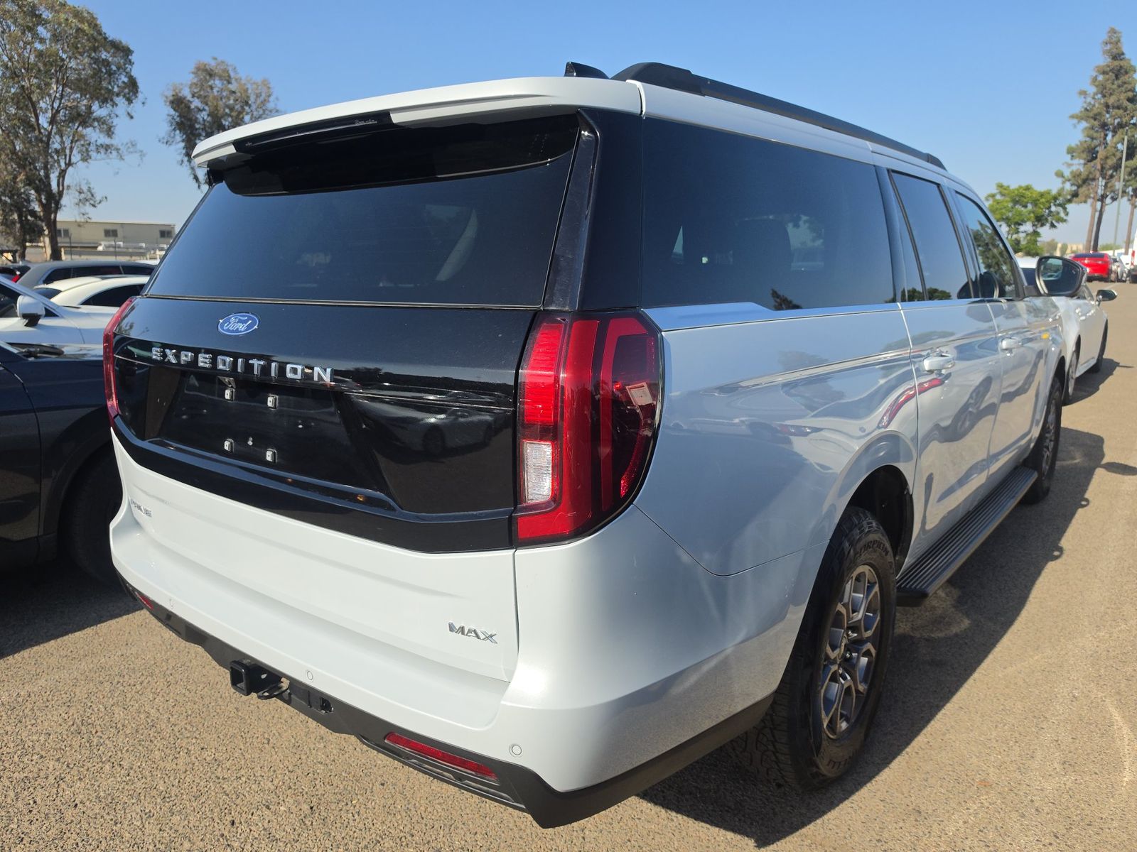 FORD EXPEDITION MAX - 5