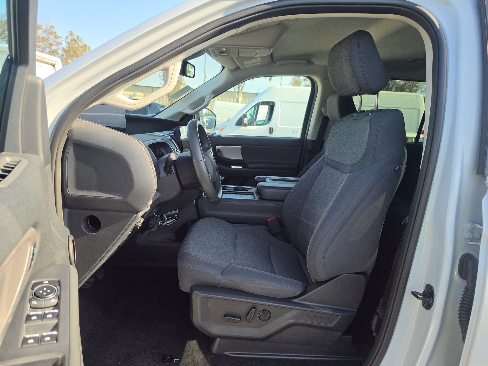 FORD EXPEDITION MAX - 8