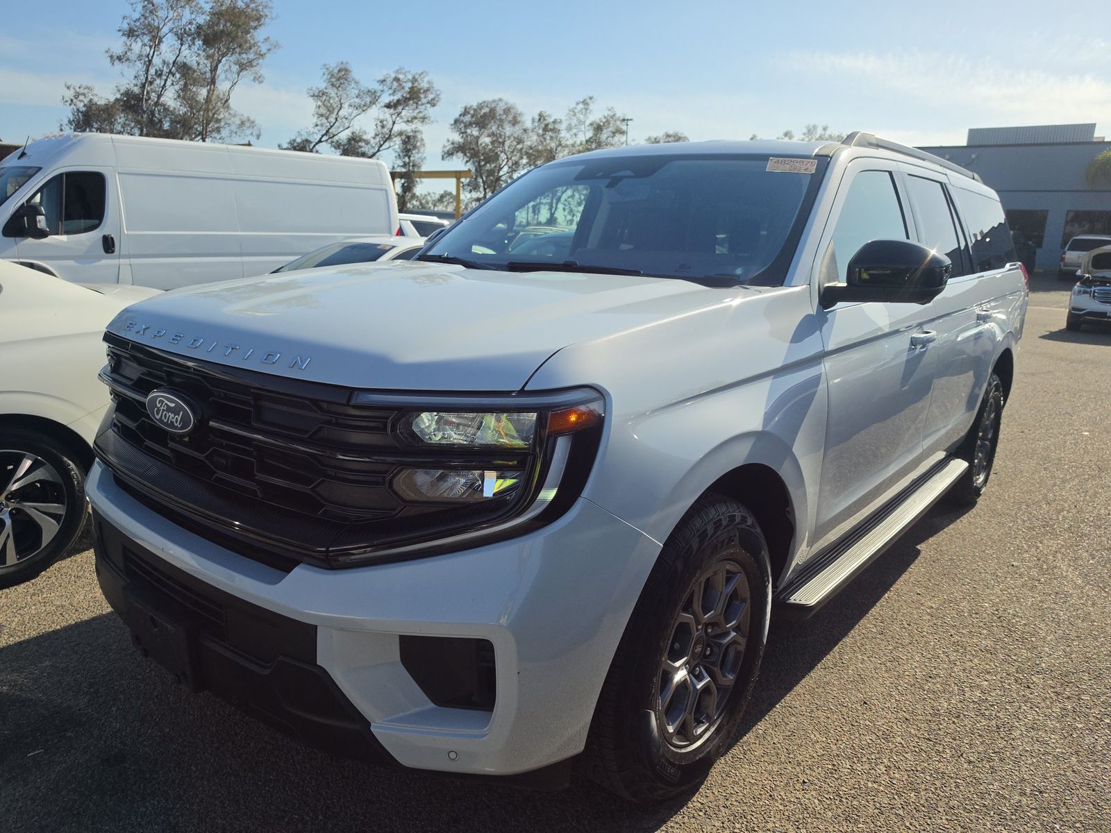 FORD EXPEDITION MAX - 1