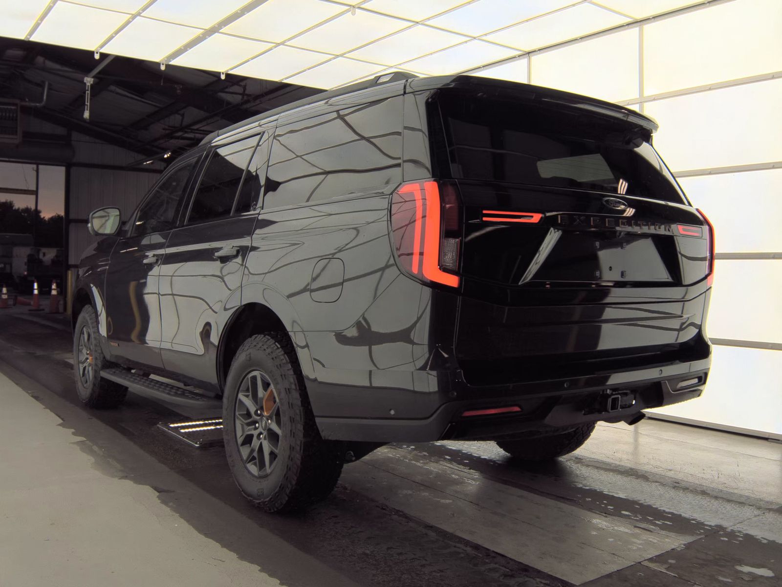 FORD EXPEDITION - 9