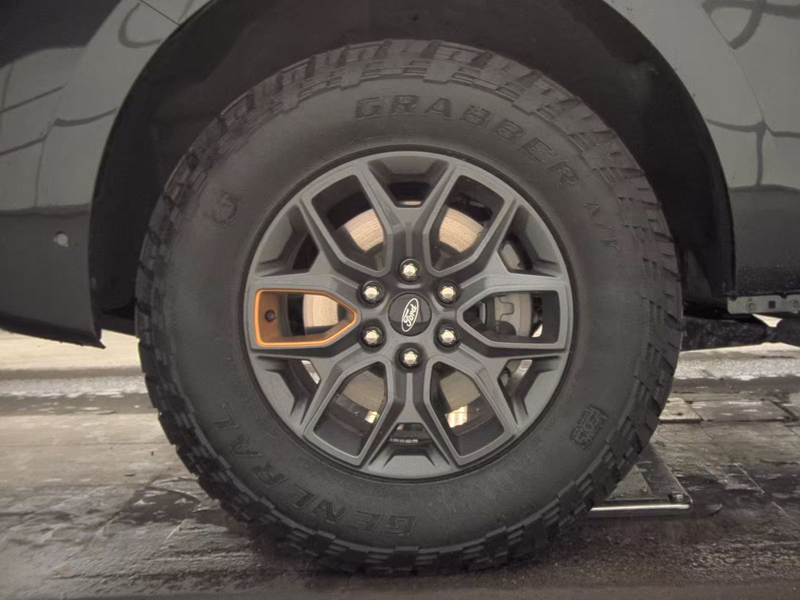 FORD EXPEDITION - 10
