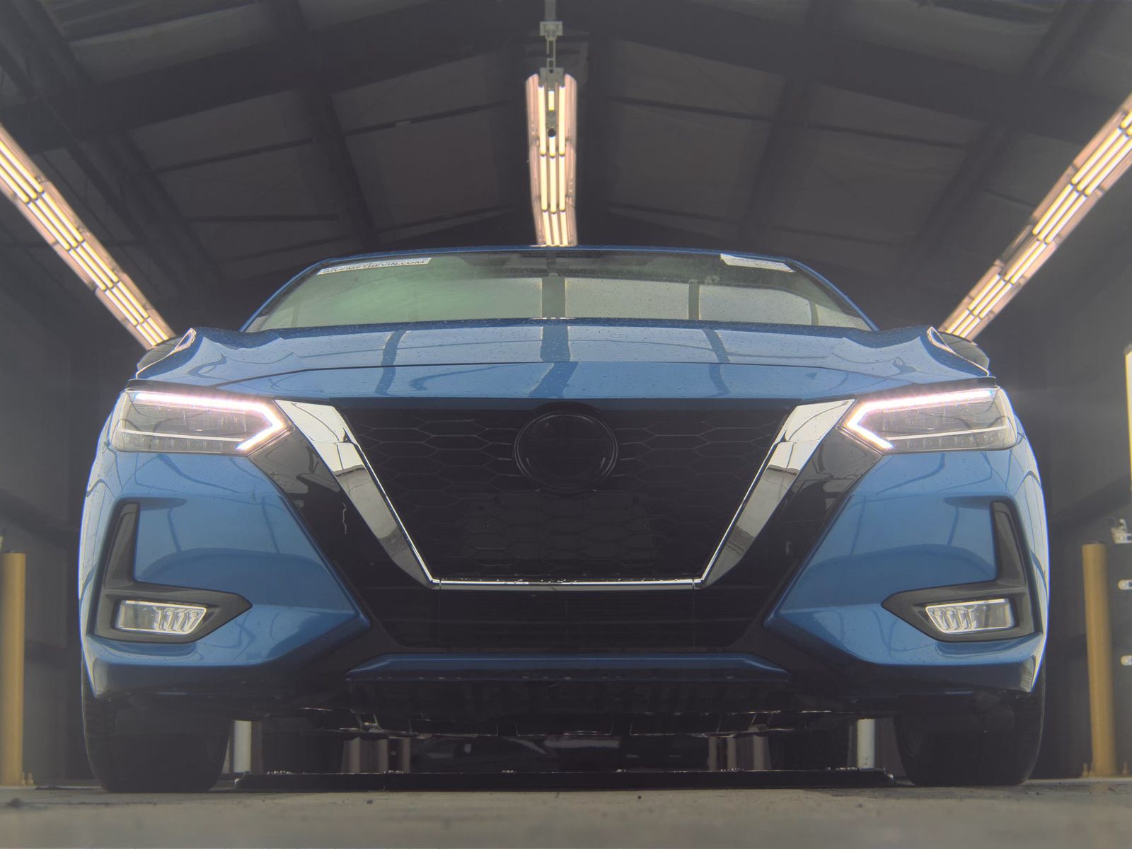 NISSAN SENTRA - 4