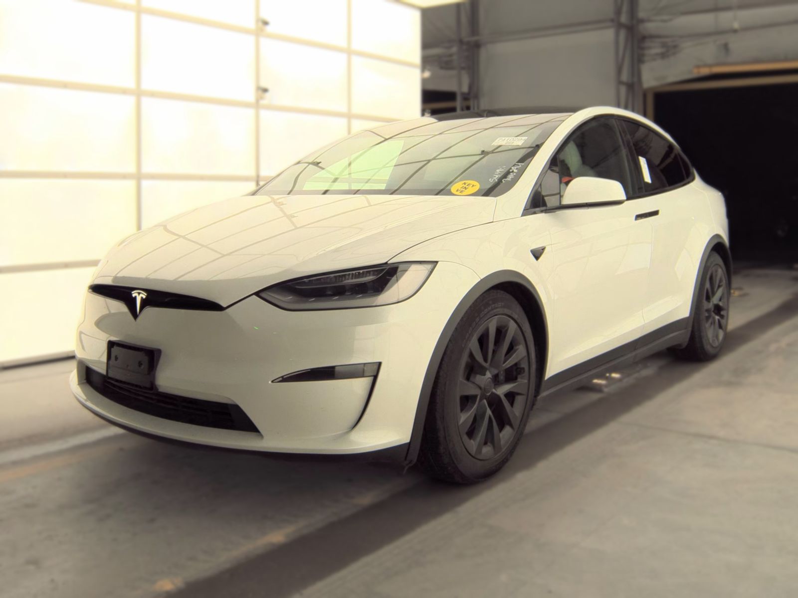 TESLA MODEL X - 1