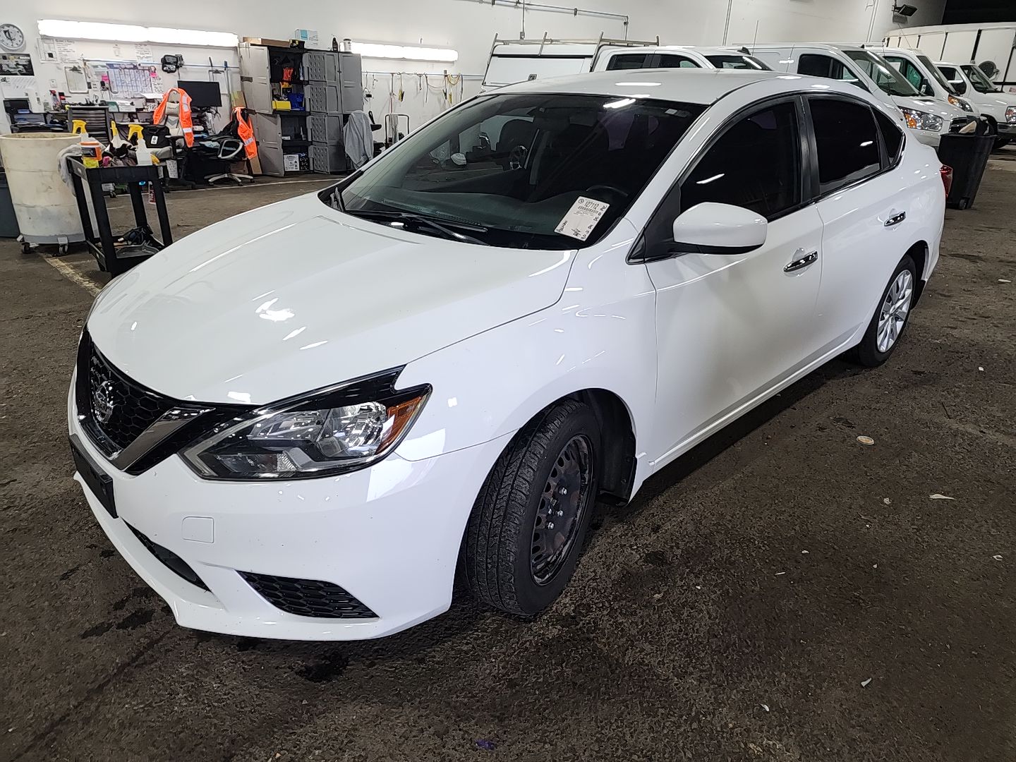 NISSAN SENTRA - 1