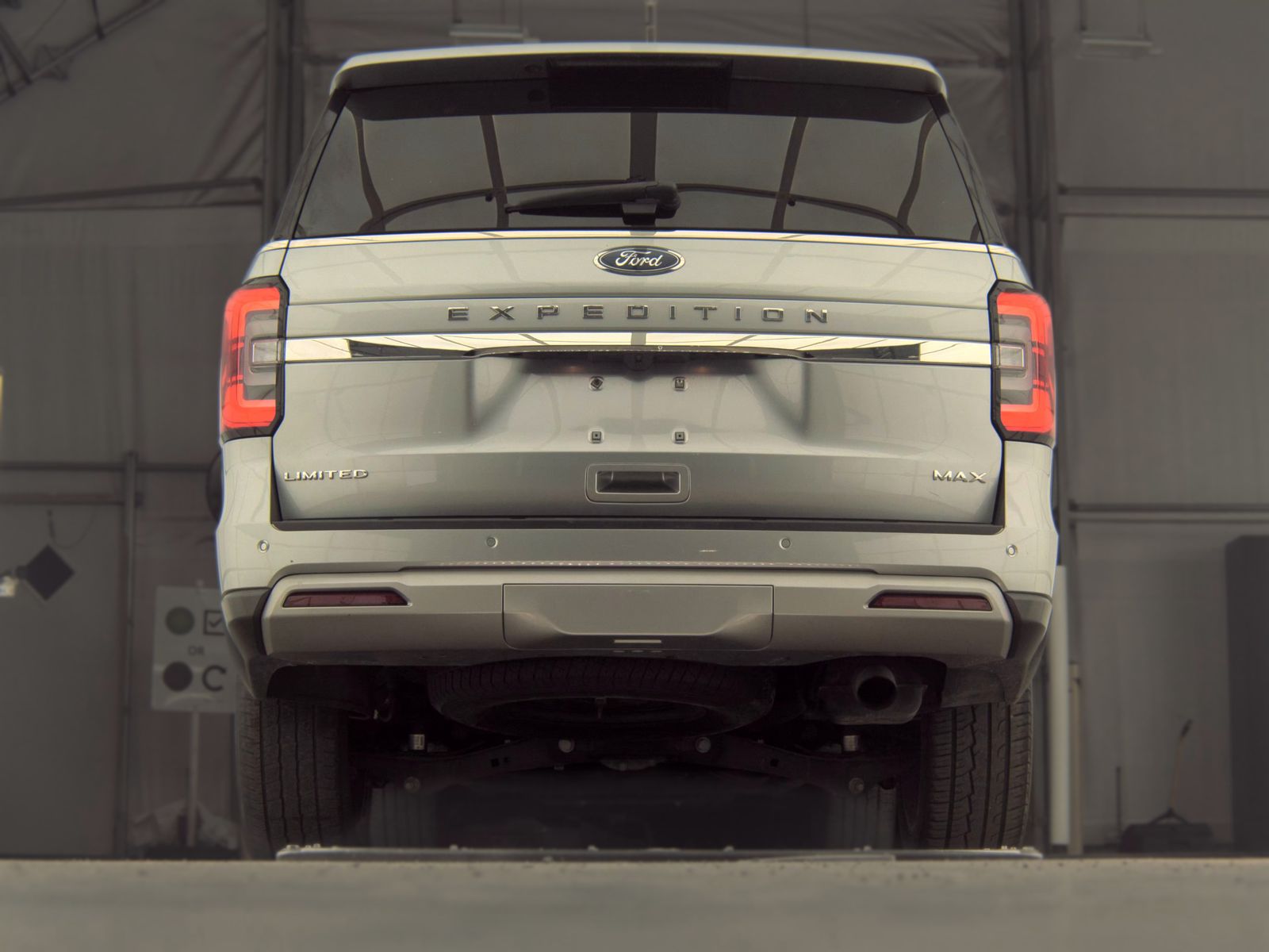 FORD EXPEDITION MAX - 8