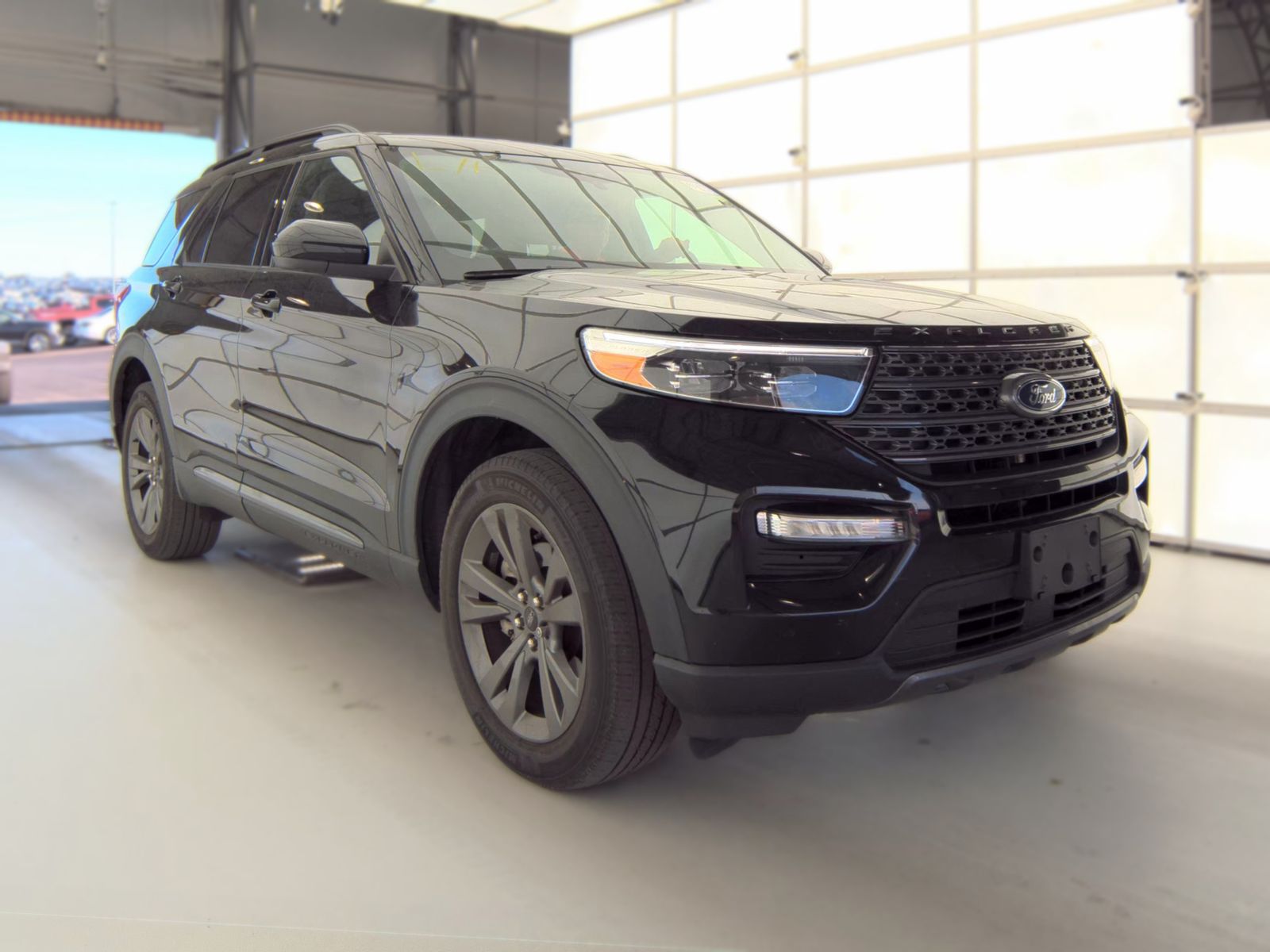 FORD EXPLORER - 5
