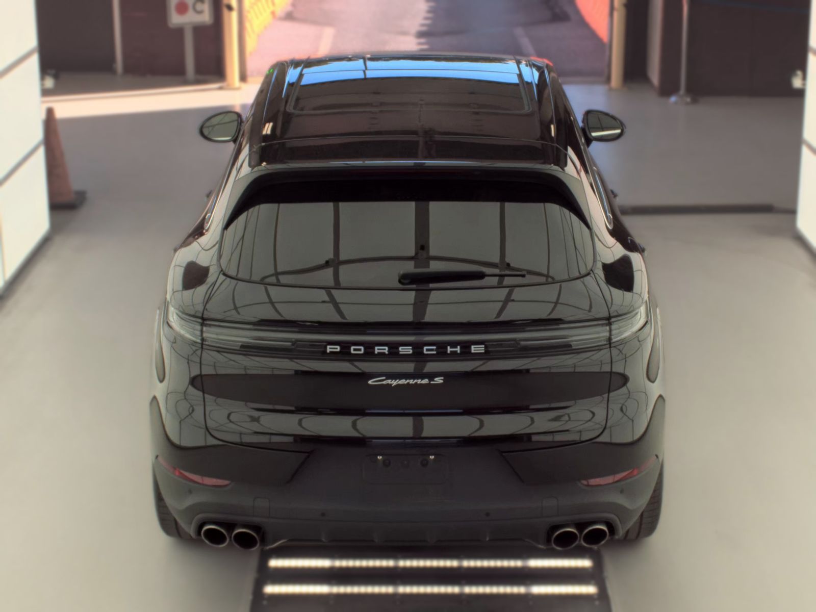PORSCHE CAYENNE - 7