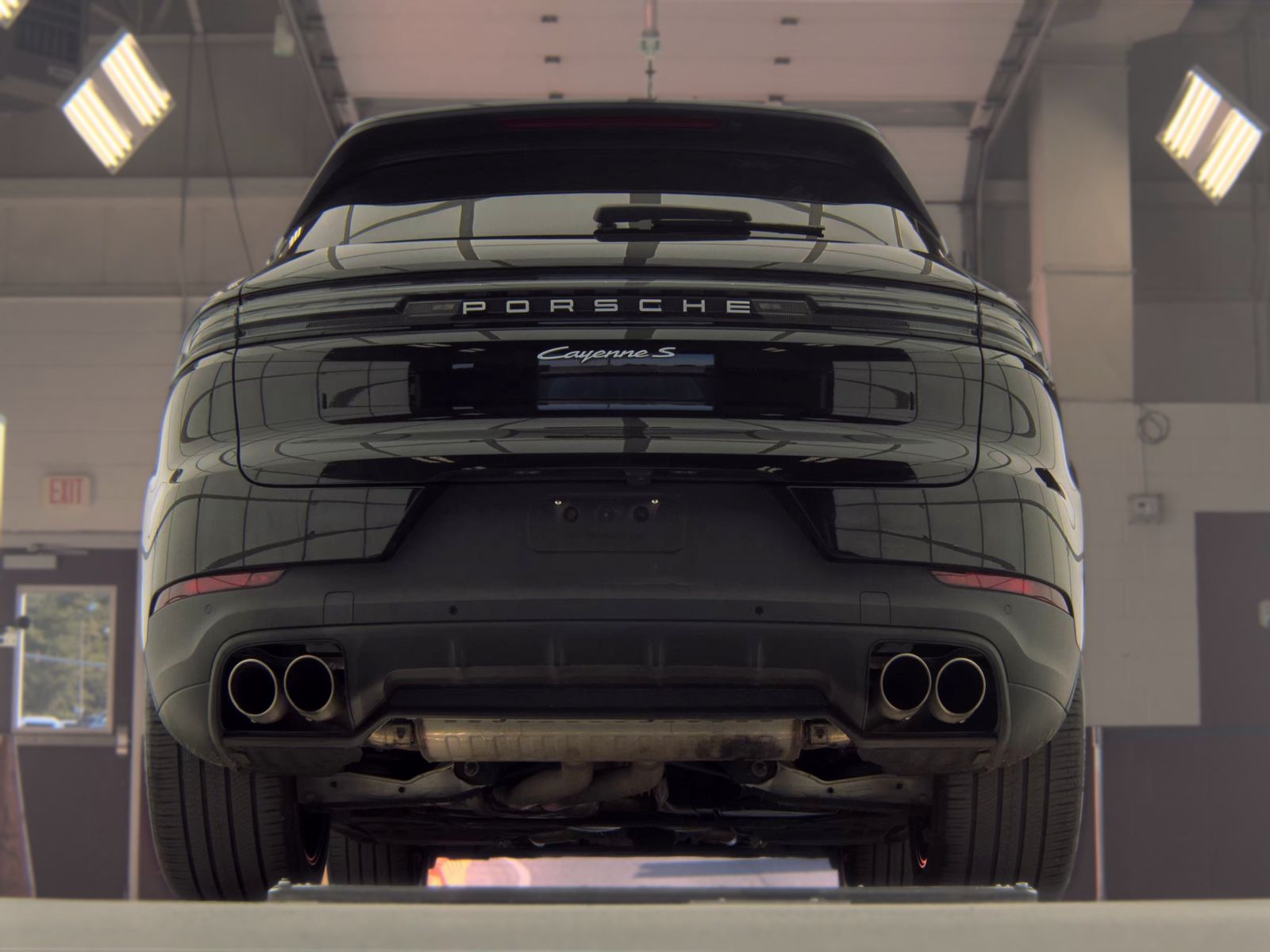 PORSCHE CAYENNE - 8