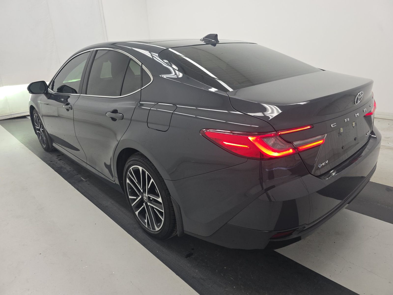 TOYOTA CAMRY - 7
