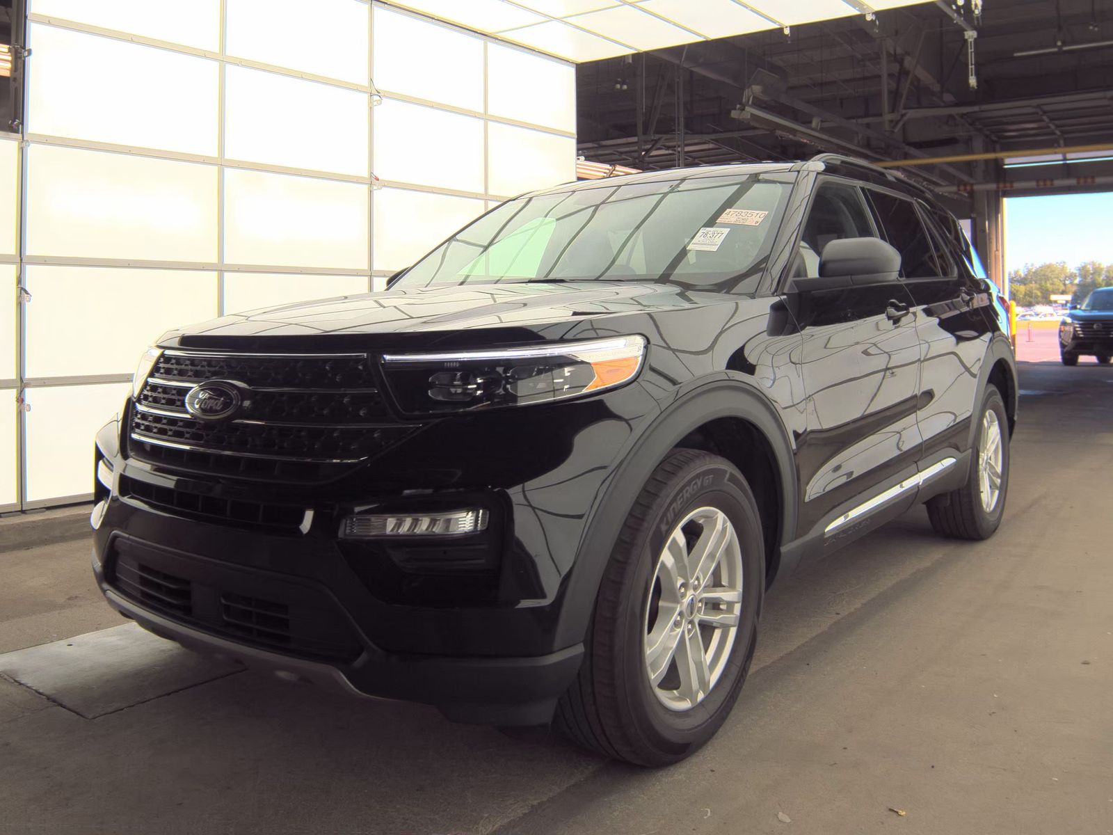 FORD EXPLORER - 1