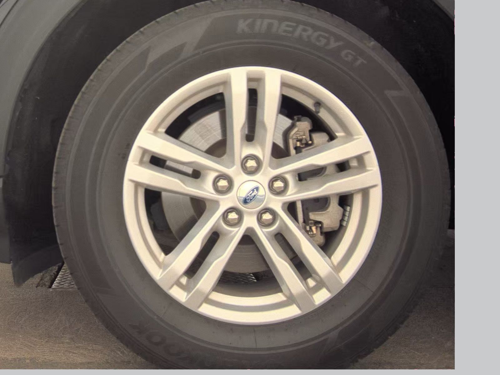 FORD EXPLORER - 10
