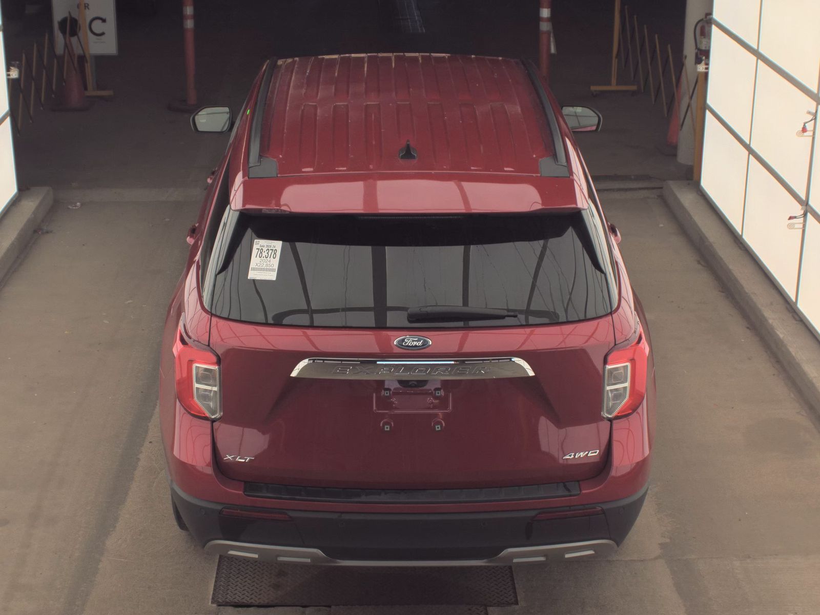 FORD EXPLORER - 7