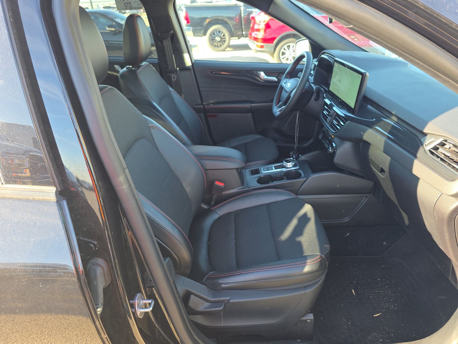 FORD ESCAPE - 3