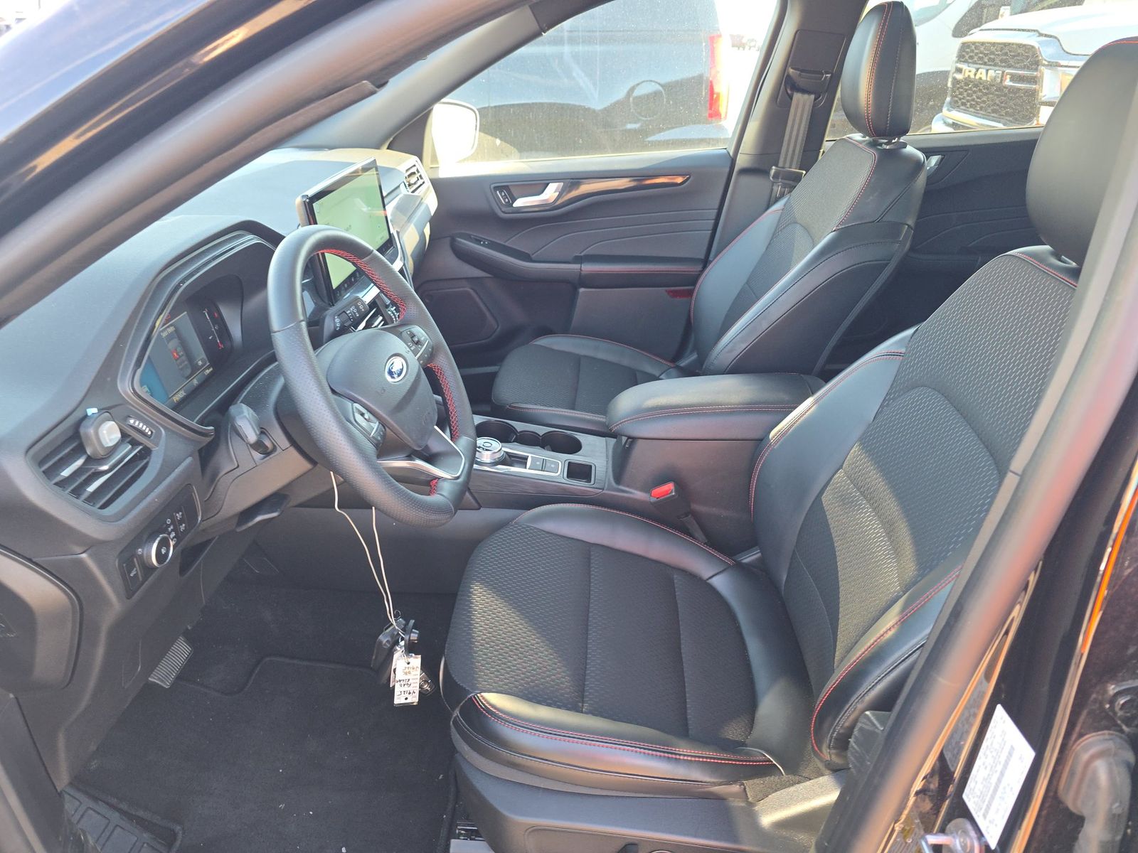 FORD ESCAPE - 1