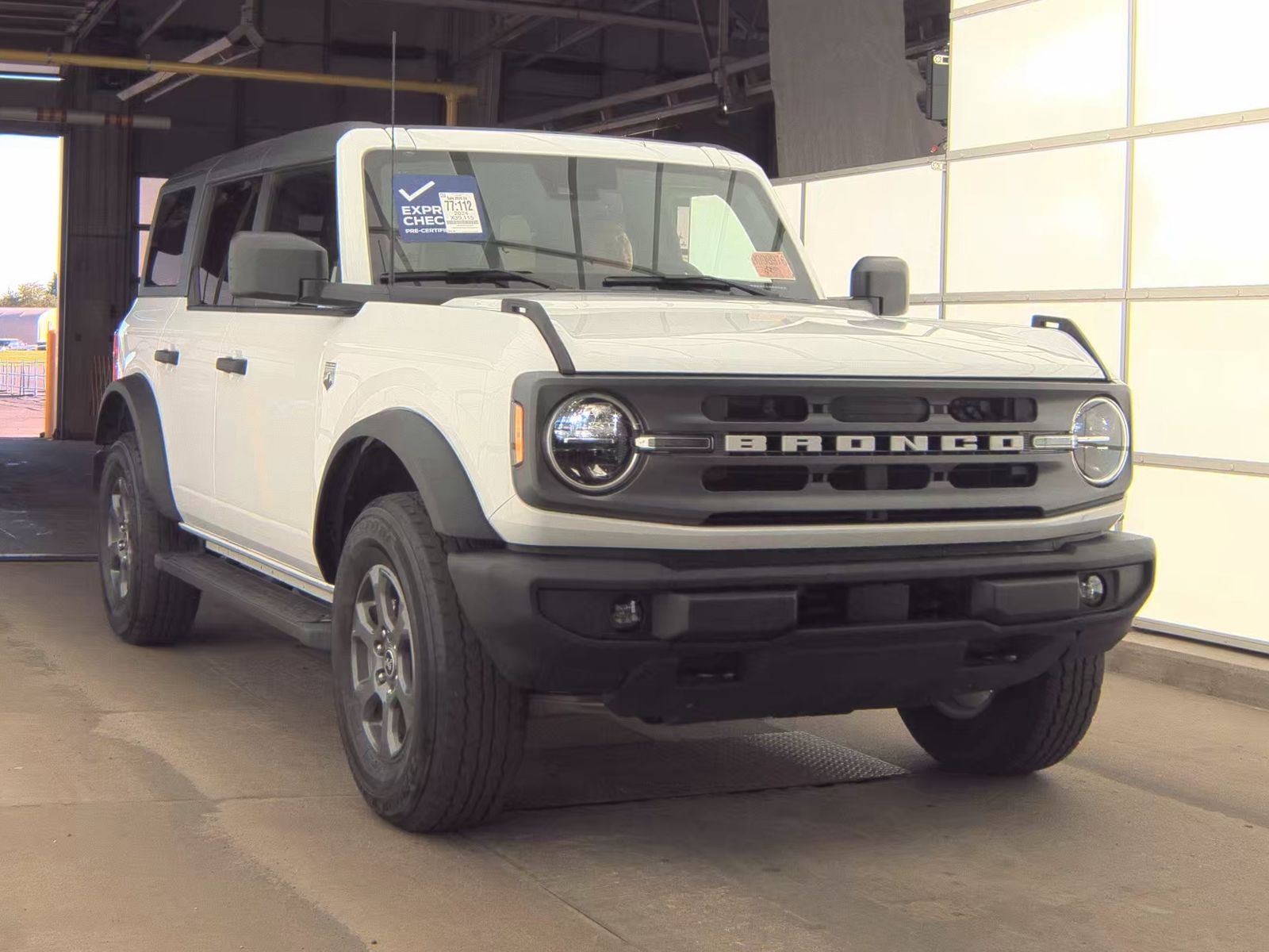 FORD BRONCO - 5