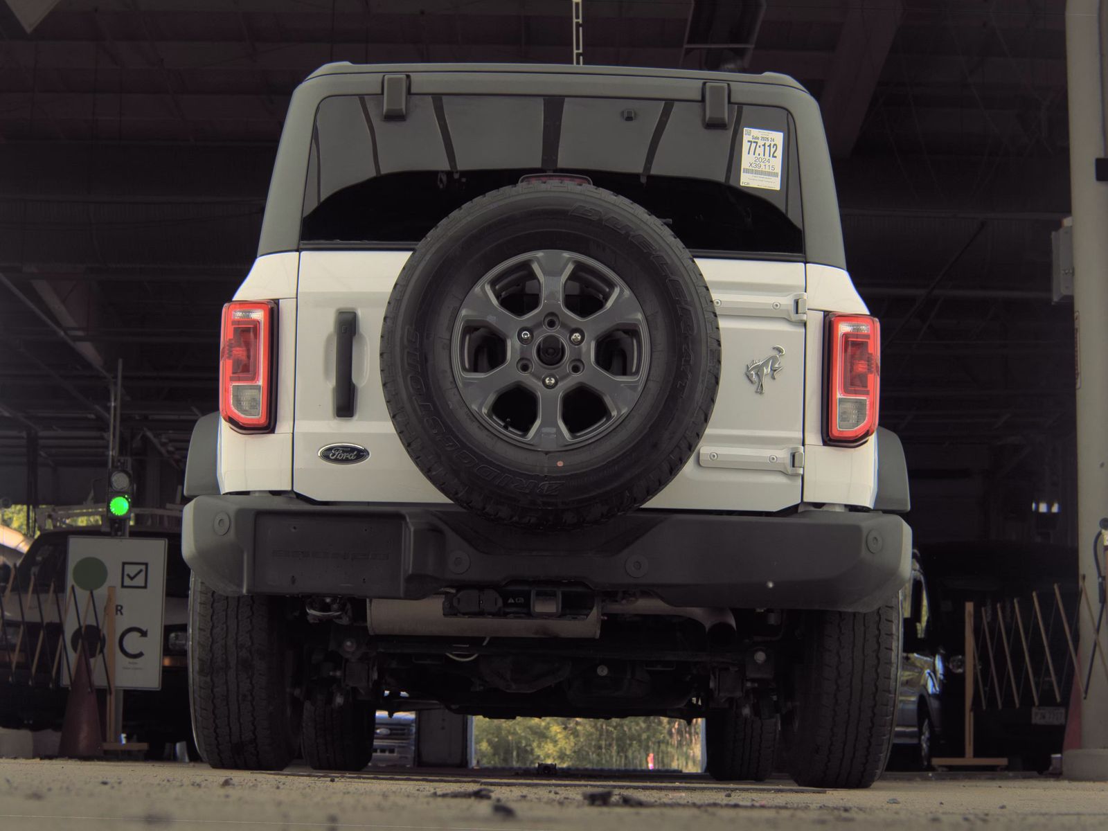 FORD BRONCO - 8