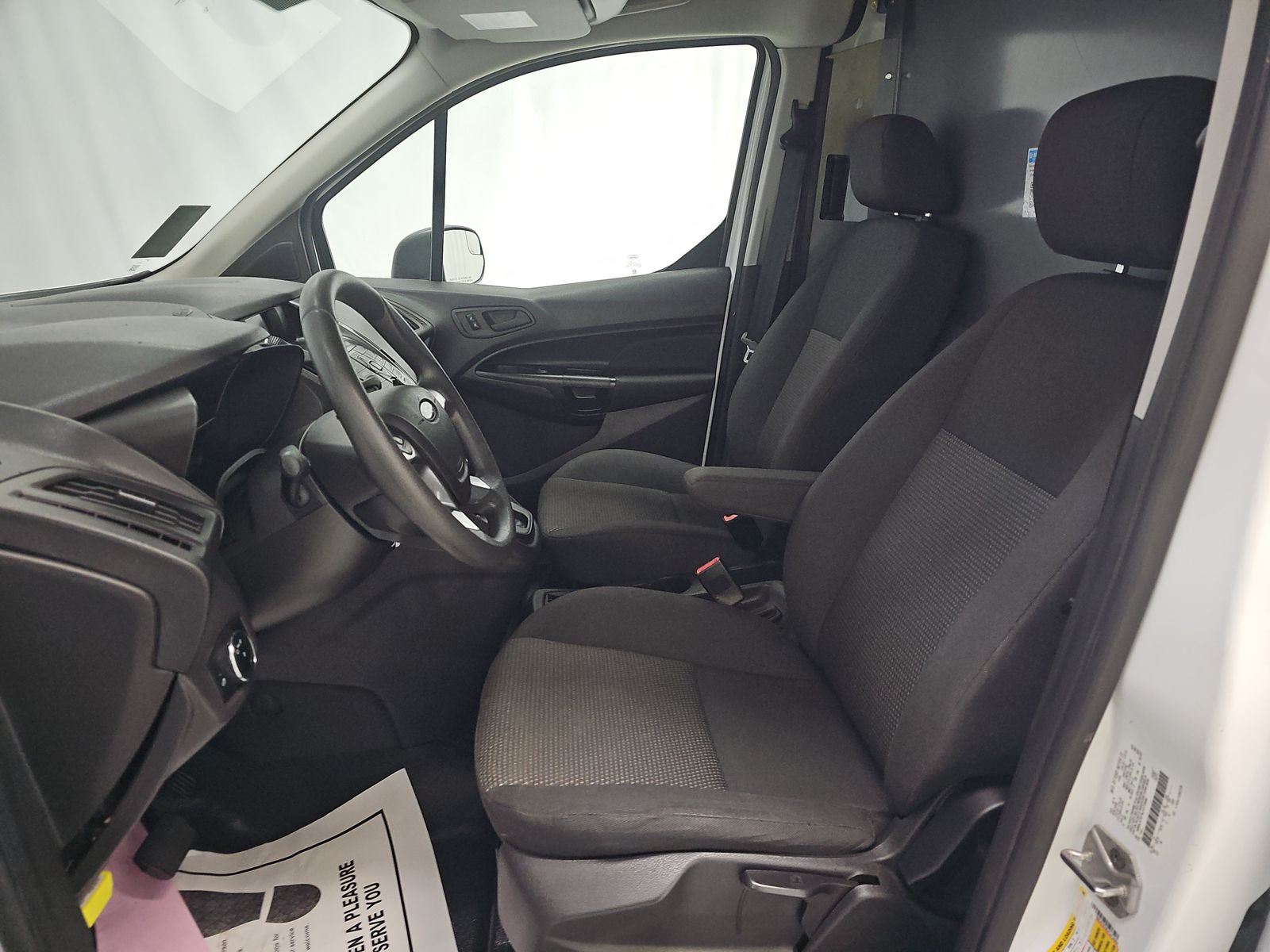 FORD TRANSIT CONNECT - 8