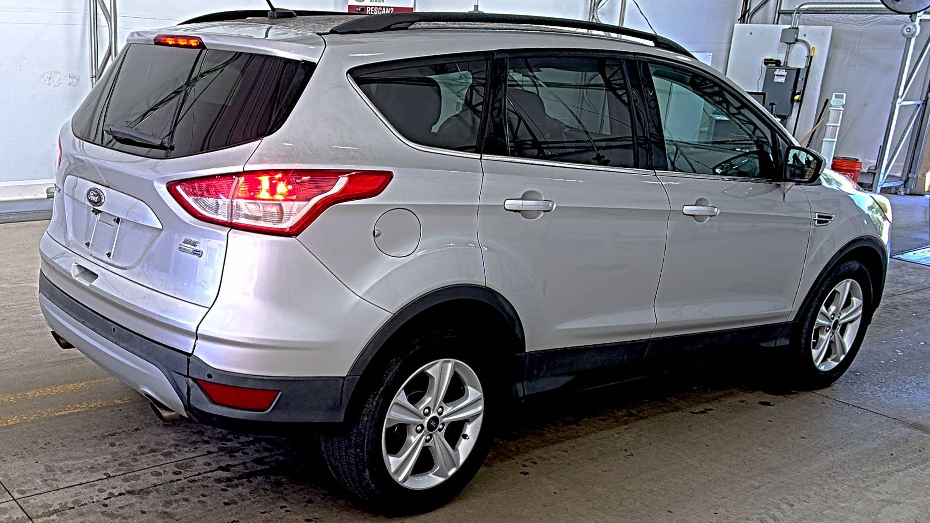 FORD ESCAPE - 5